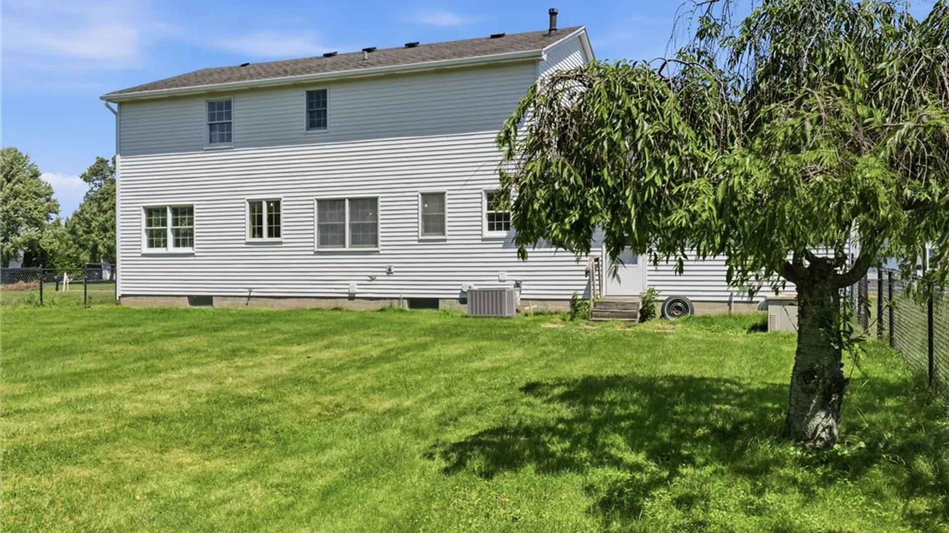 Property at 582 Bram Hall Drive, Greece, NY 14626 38