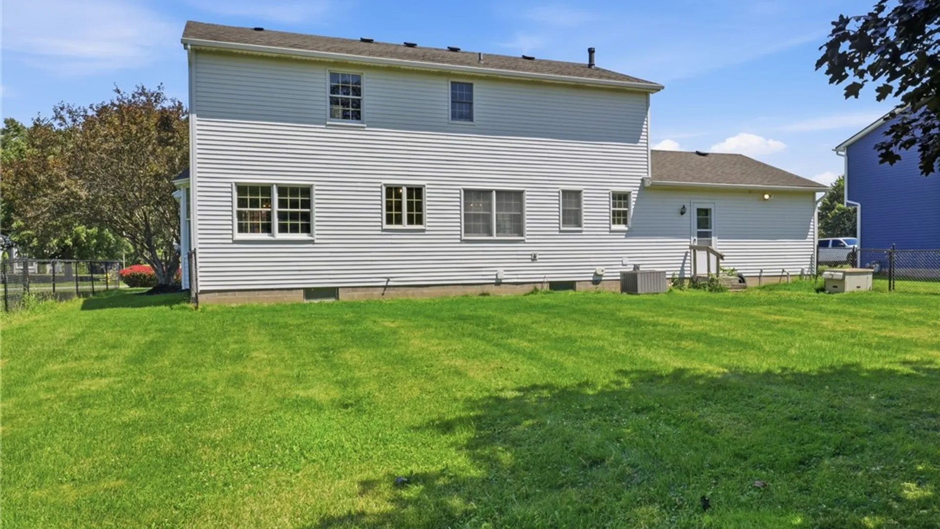Property at 582 Bram Hall Drive, Greece, NY 14626 39