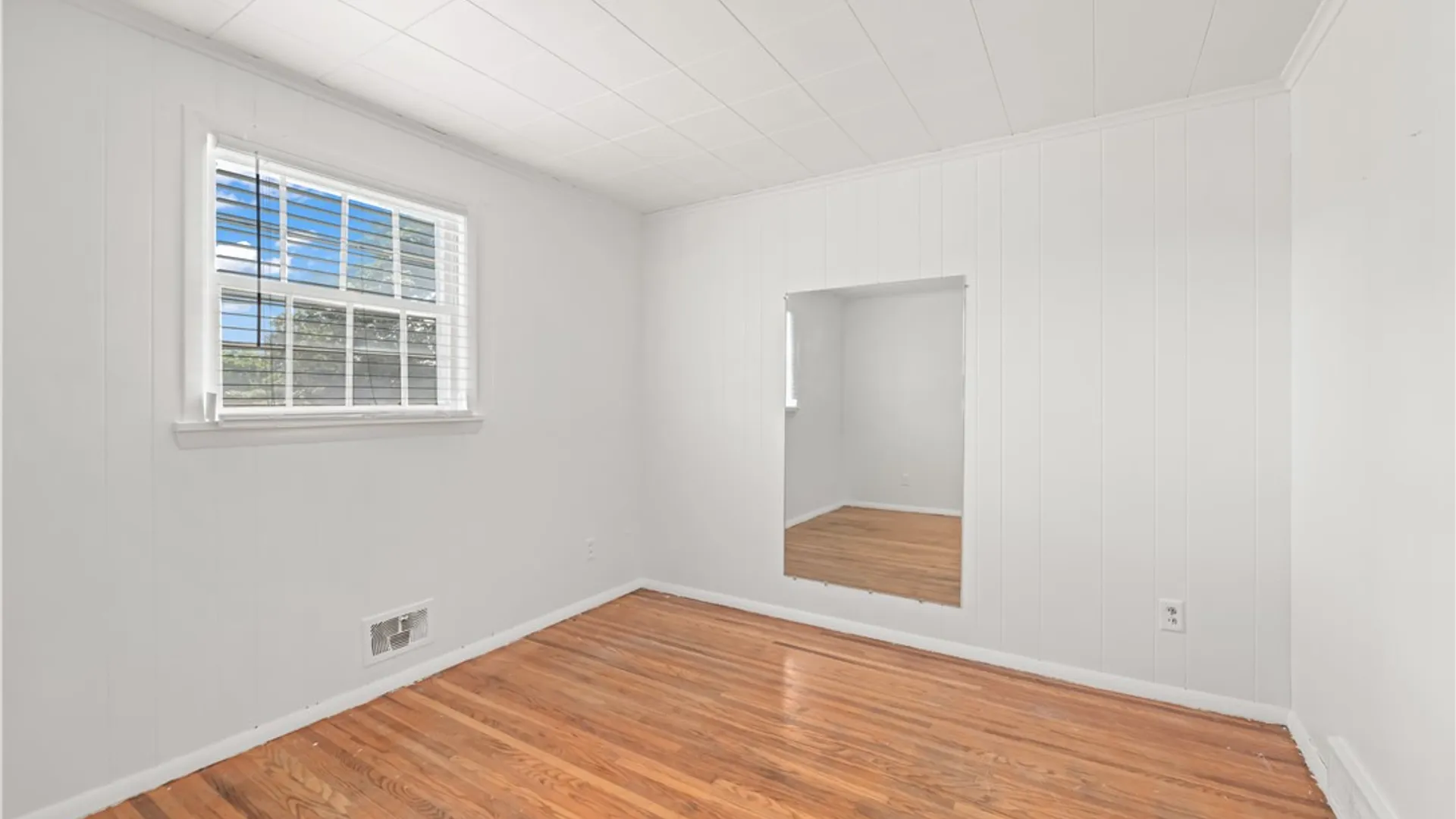 Property at 412 Wildwood Drive, Greece, NY 14616 17