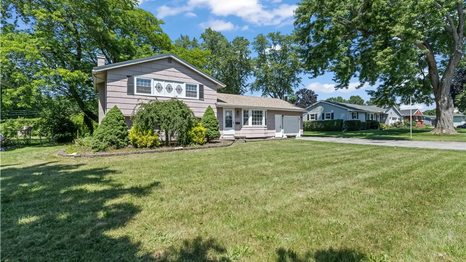 Property at 412 Wildwood Drive, Greece, NY 14616 2