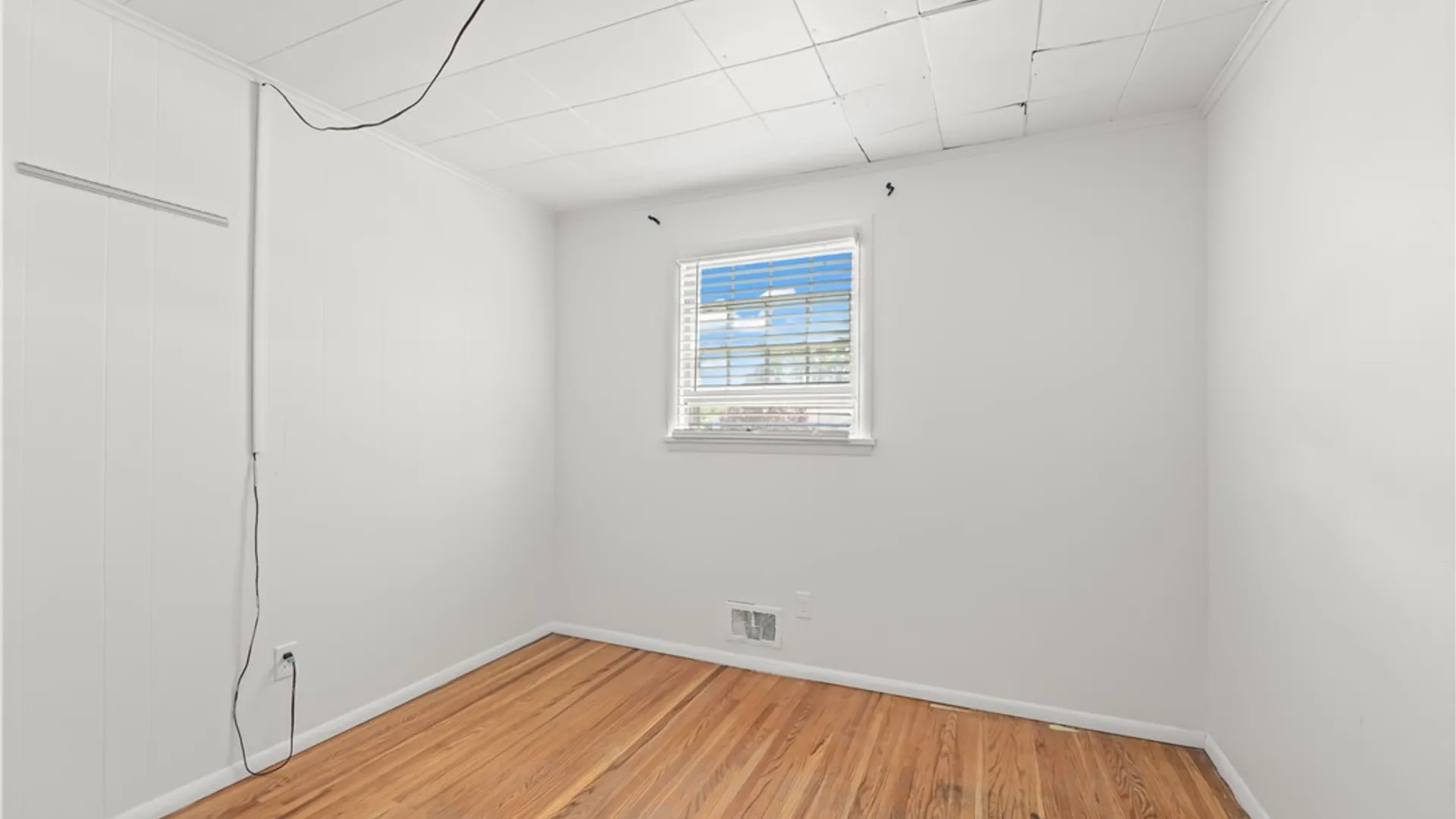 Property at 412 Wildwood Drive, Greece, NY 14616 24
