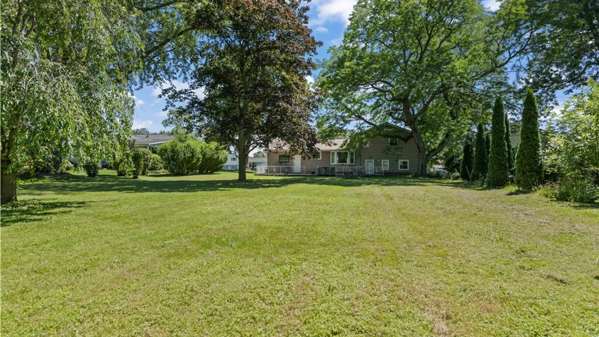 Property at 412 Wildwood Drive, Greece, NY 14616 39