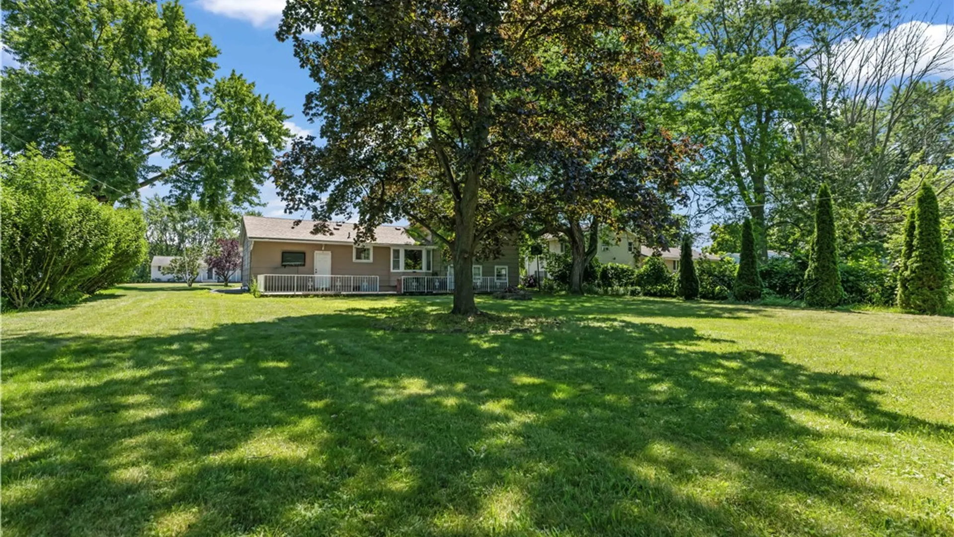 Property at 412 Wildwood Drive, Greece, NY 14616 41