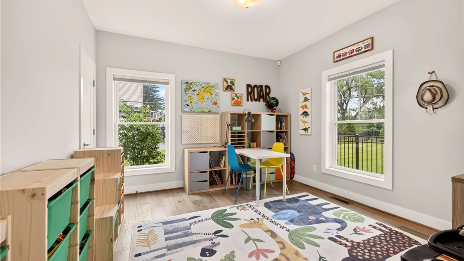 Property at 8 Ravenna Crescent, Pittsford, NY 14534 18