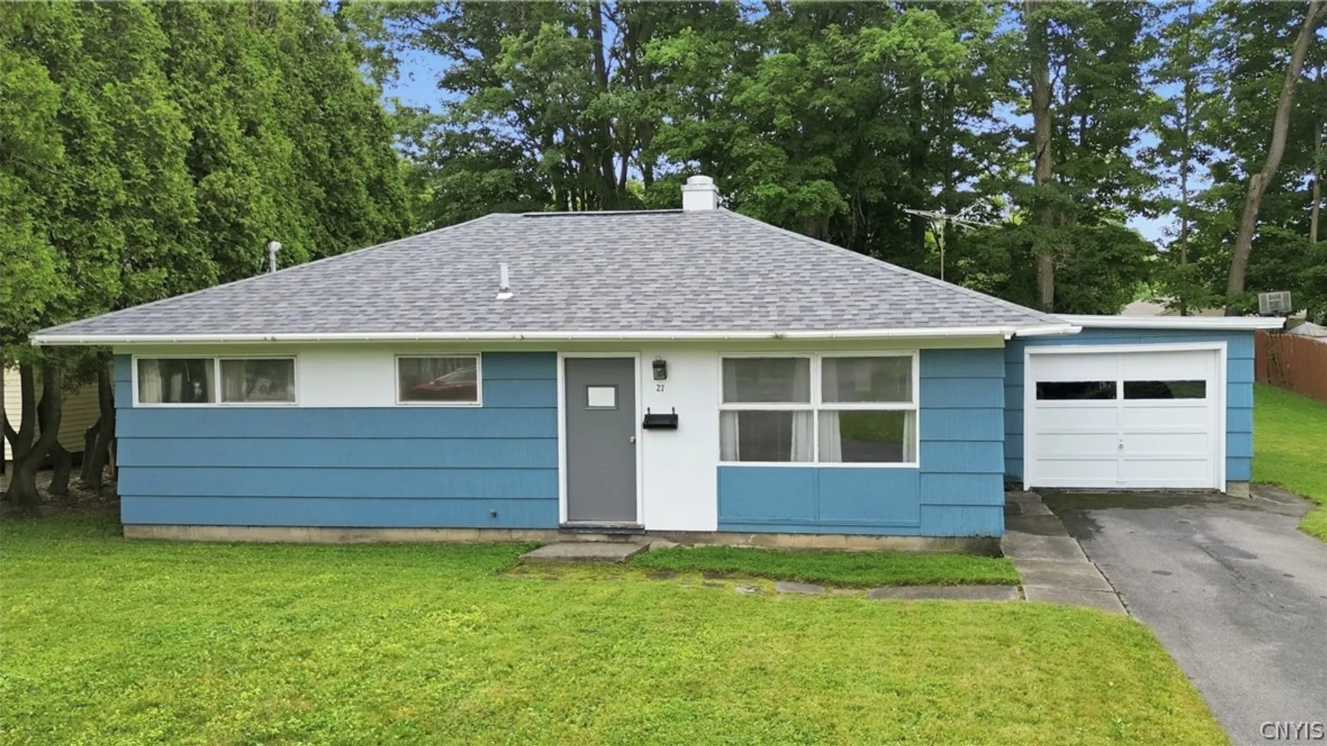 Property at 27 Pinecrest Road, New Hartford, NY 13413 26