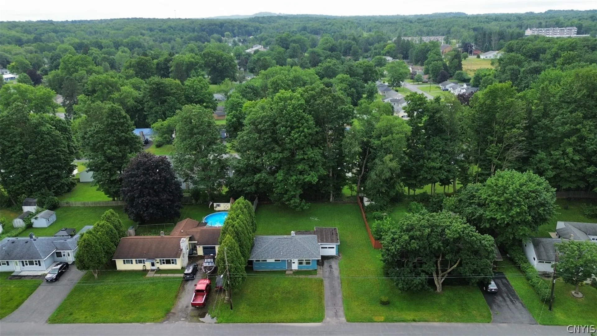 Property at 27 Pinecrest Road, New Hartford, NY 13413 29