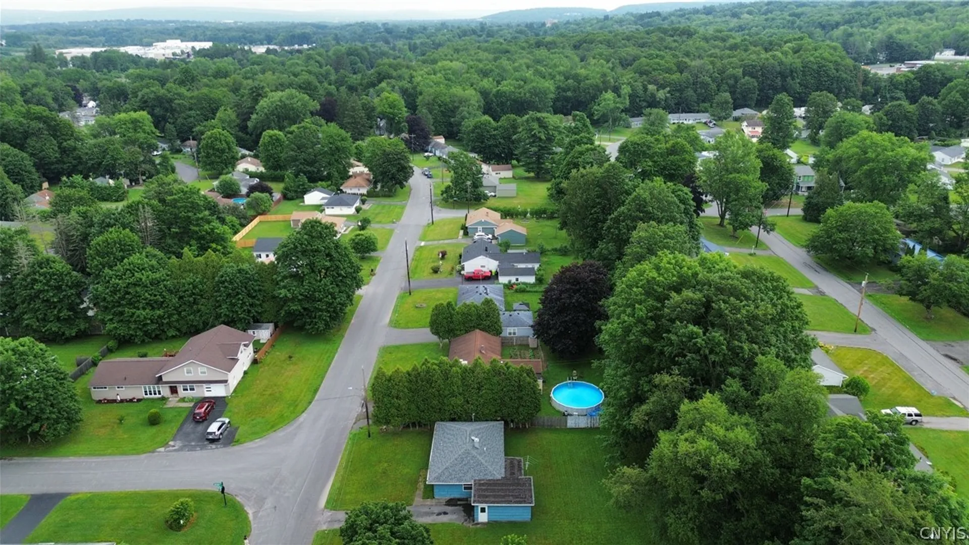 Property at 27 Pinecrest Road, New Hartford, NY 13413 30