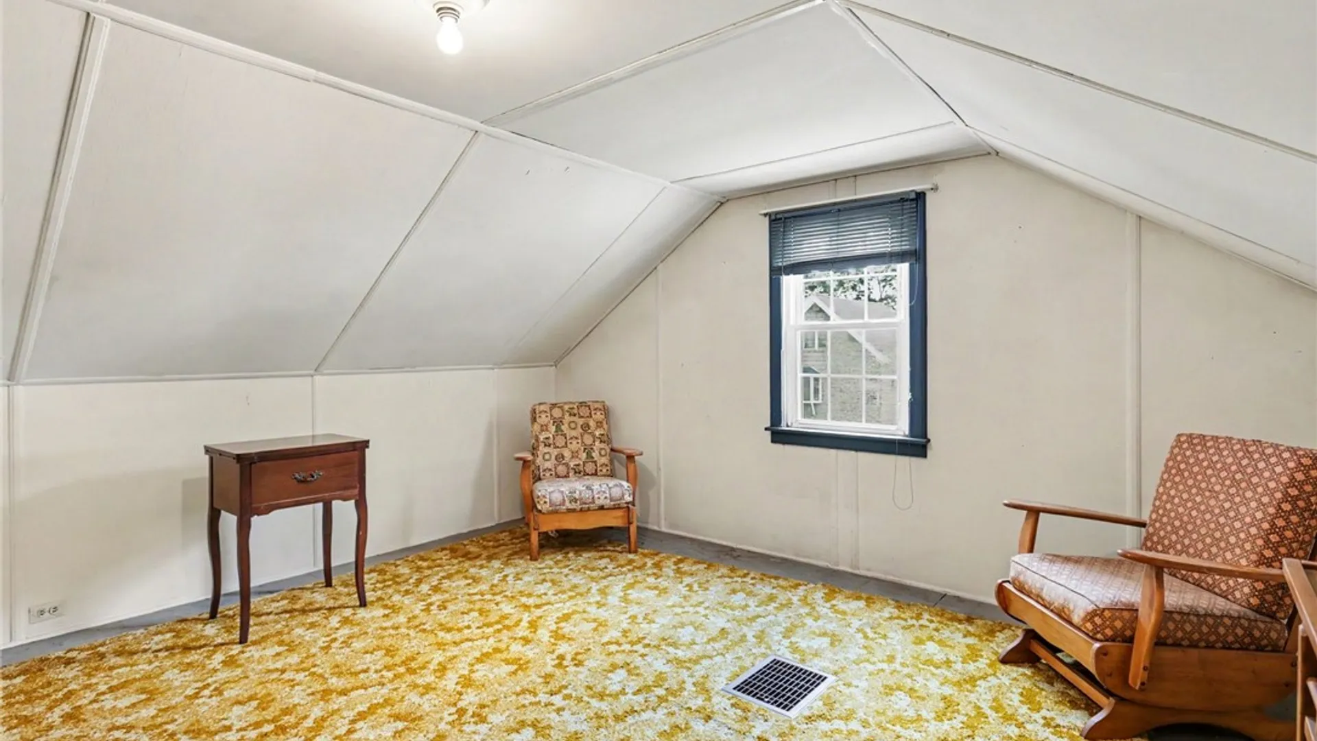 Property at 26 Surrey Road, Greece, NY 14616 18