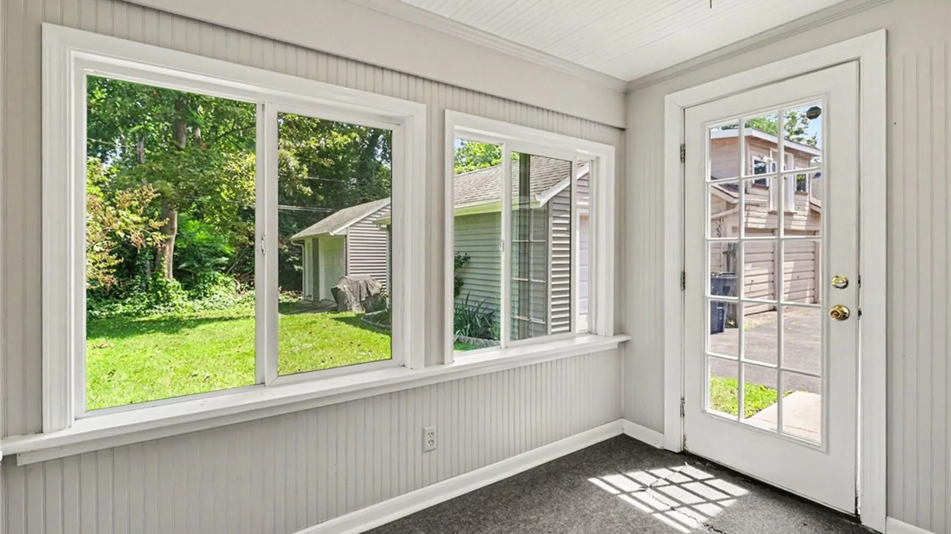 Property at 26 Surrey Road, Greece, NY 14616 8