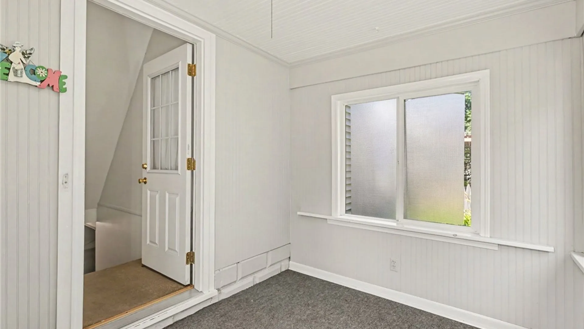 Property at 26 Surrey Road, Greece, NY 14616 9