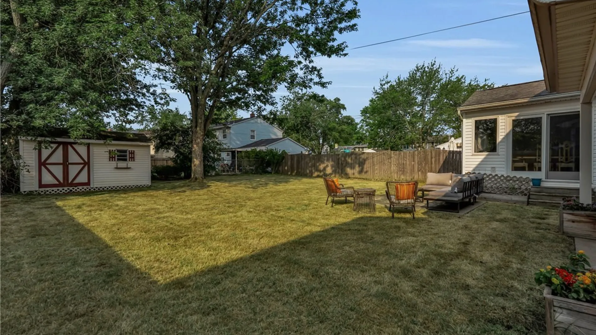 Property at 9 Marlee Drive, Tonawanda, NY 14150 5