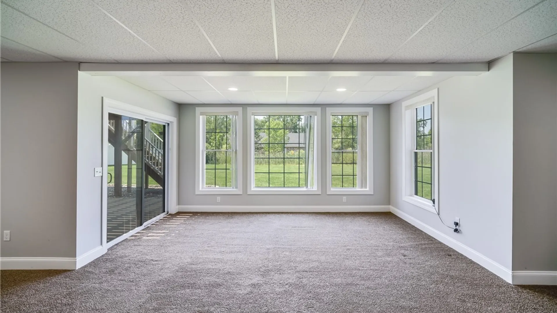 Property at 5 W Bellaqua Estates Drive, Chili, NY 14624 29