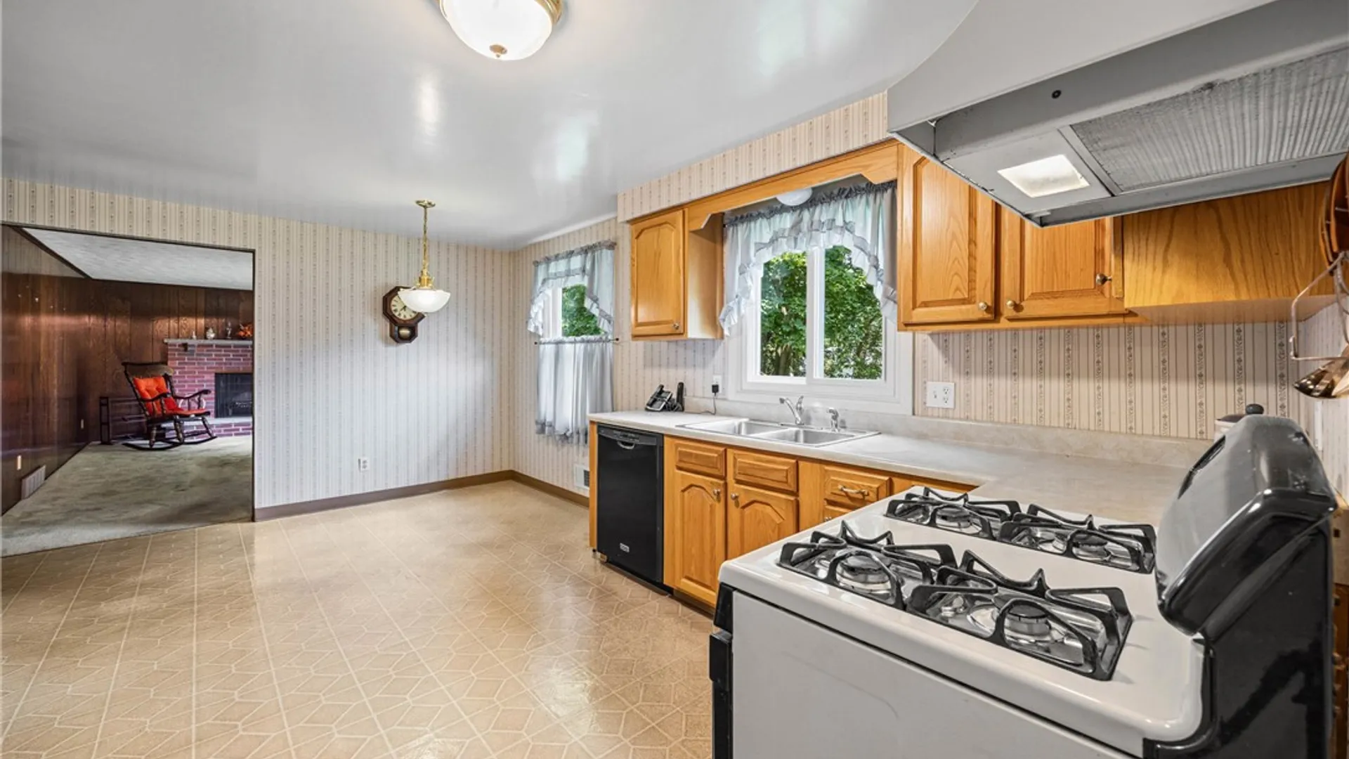 Property at 401 Judy Ann Drive, Greece, NY 14616 15