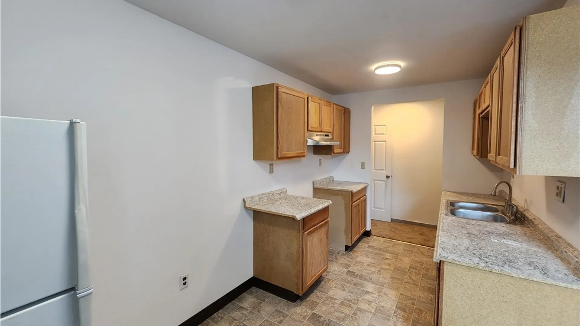 Property at 744 Park Avenue, Syracuse, NY 13204 27