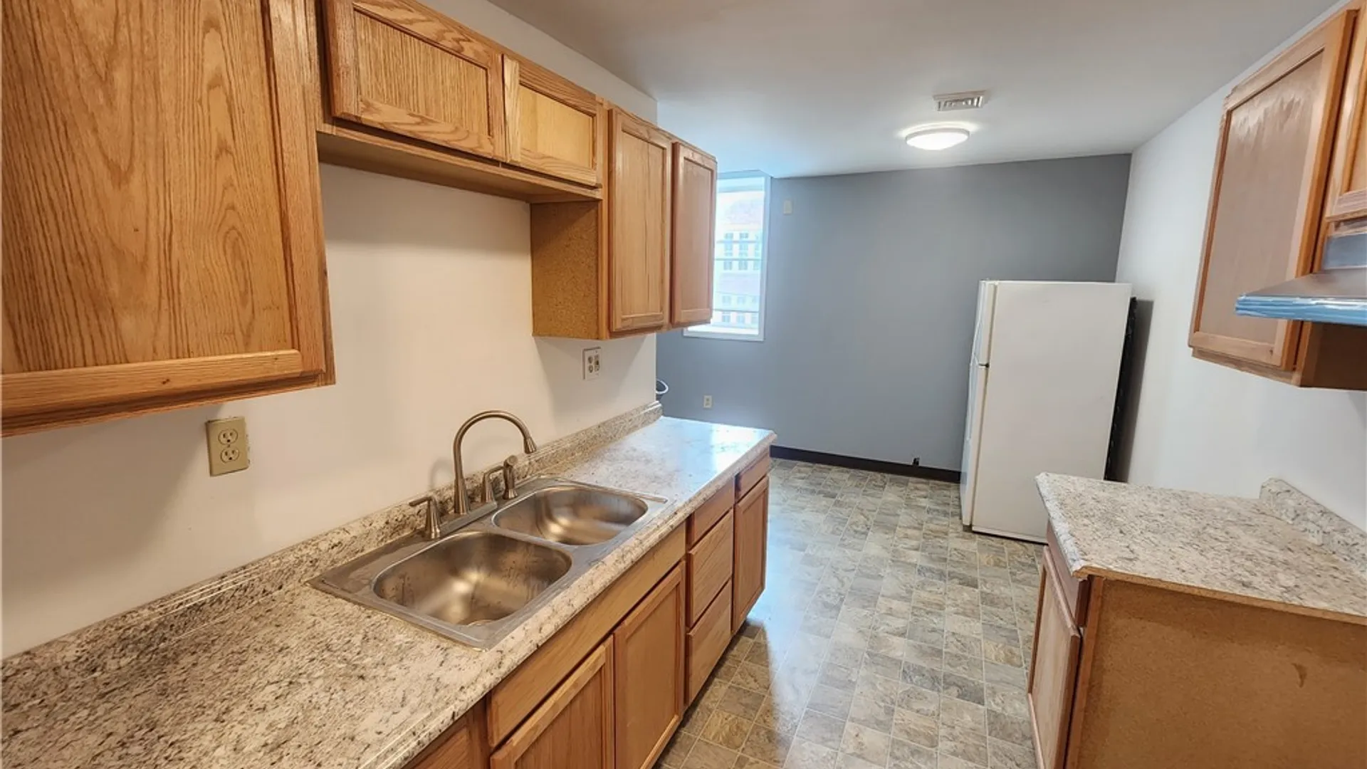 Property at 744 Park Avenue, Syracuse, NY 13204 29