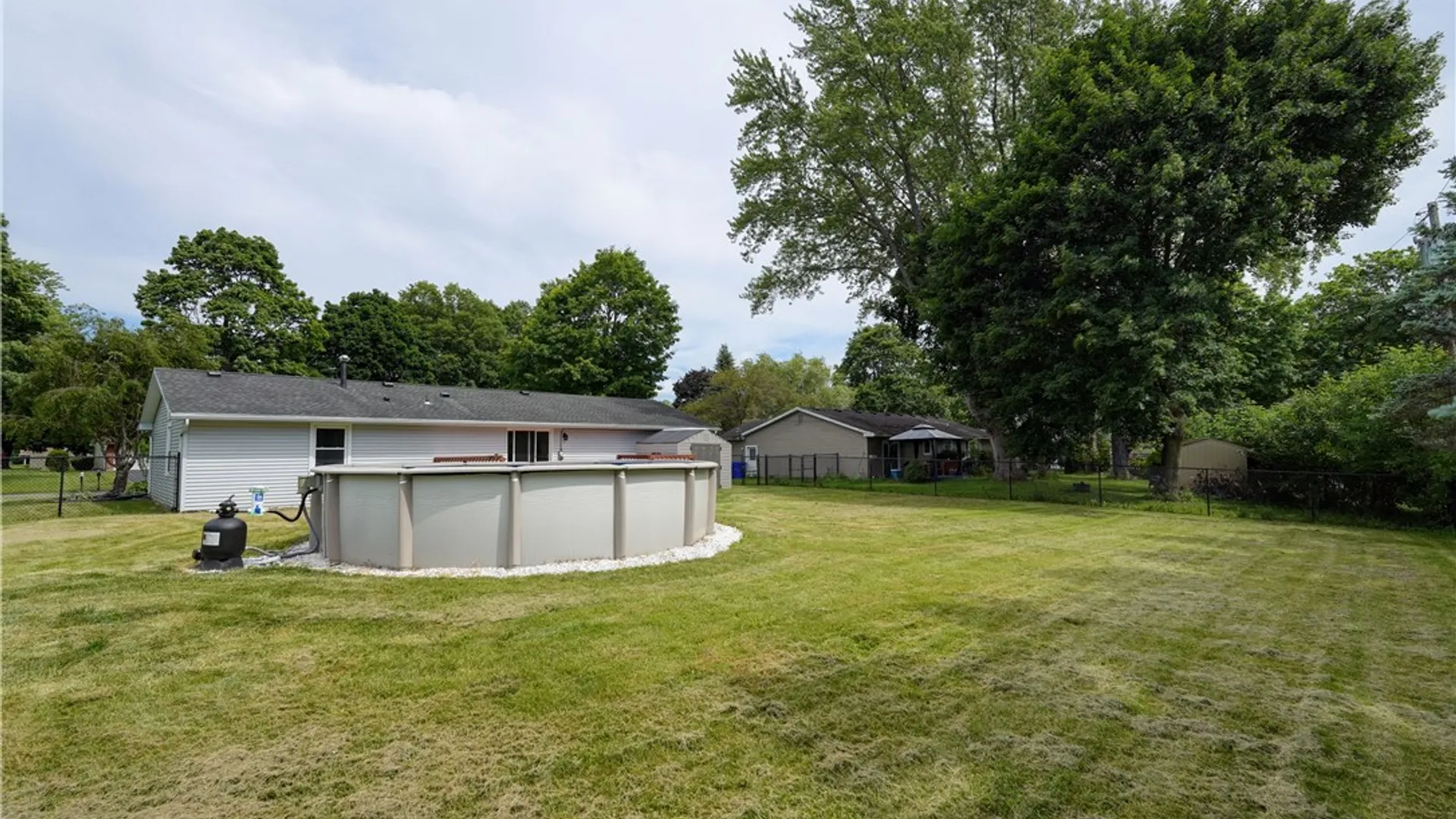 Property at 13 Sunridge Drive, Chili, NY 14624 4