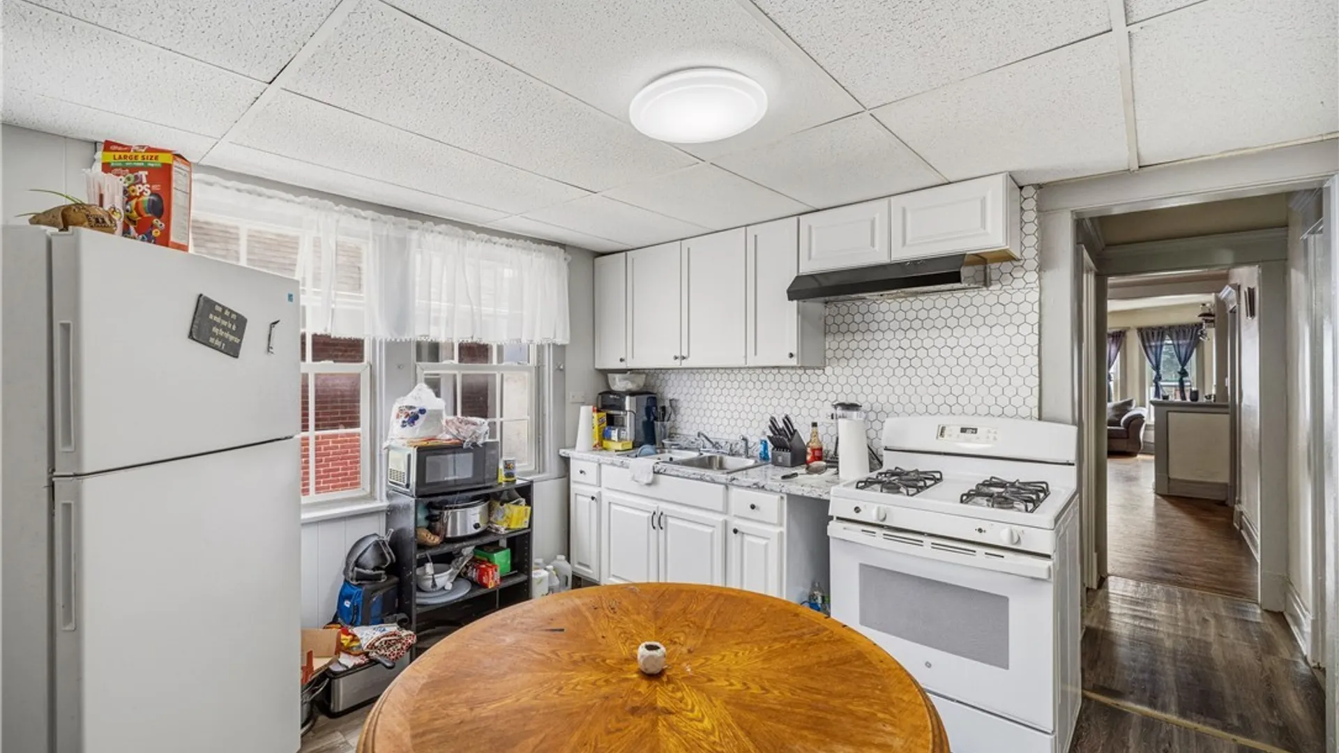 Property at 626 E Delavan Avenue, Buffalo, NY 14211 16