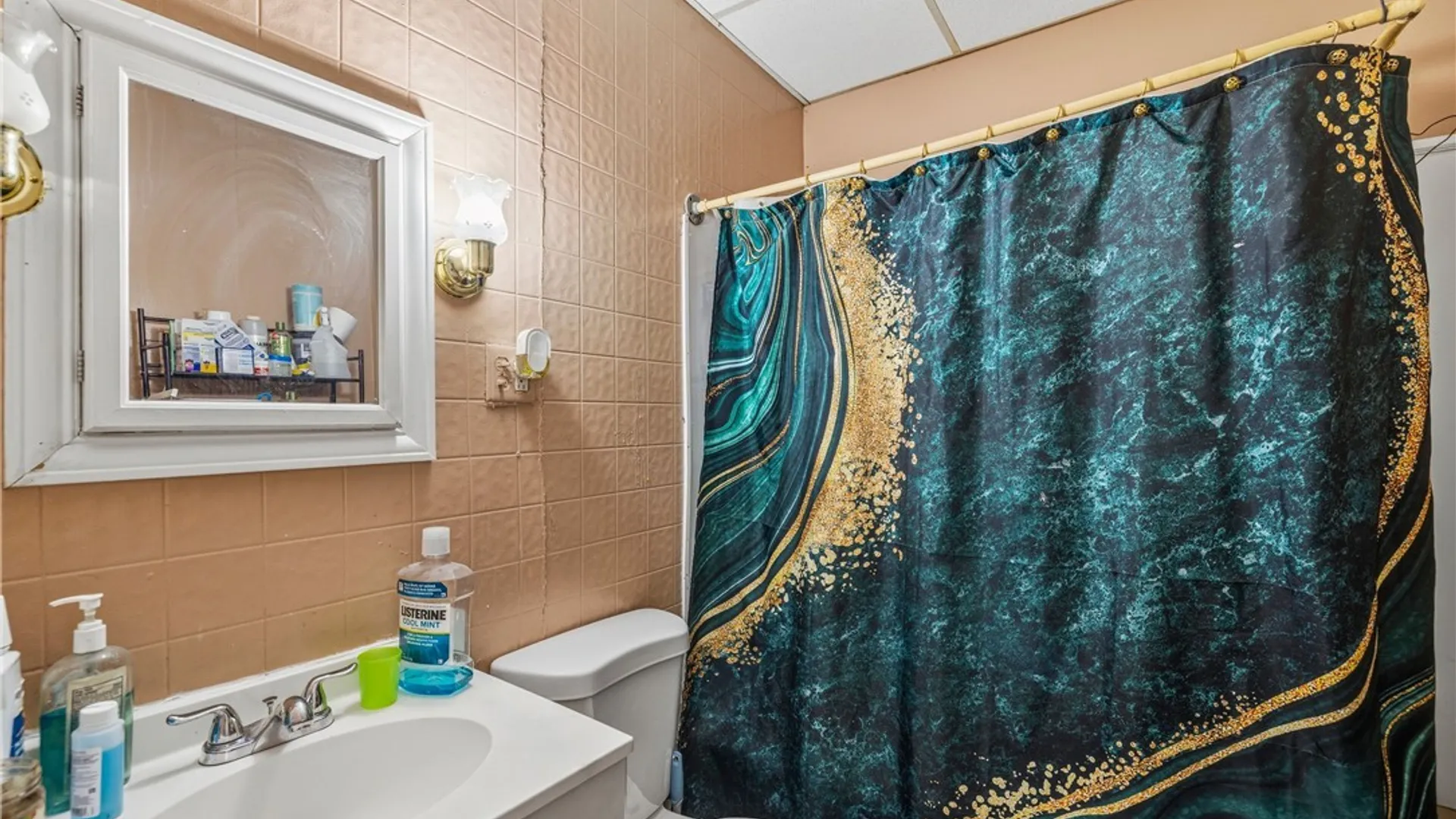 Property at 626 E Delavan Avenue, Buffalo, NY 14211 24