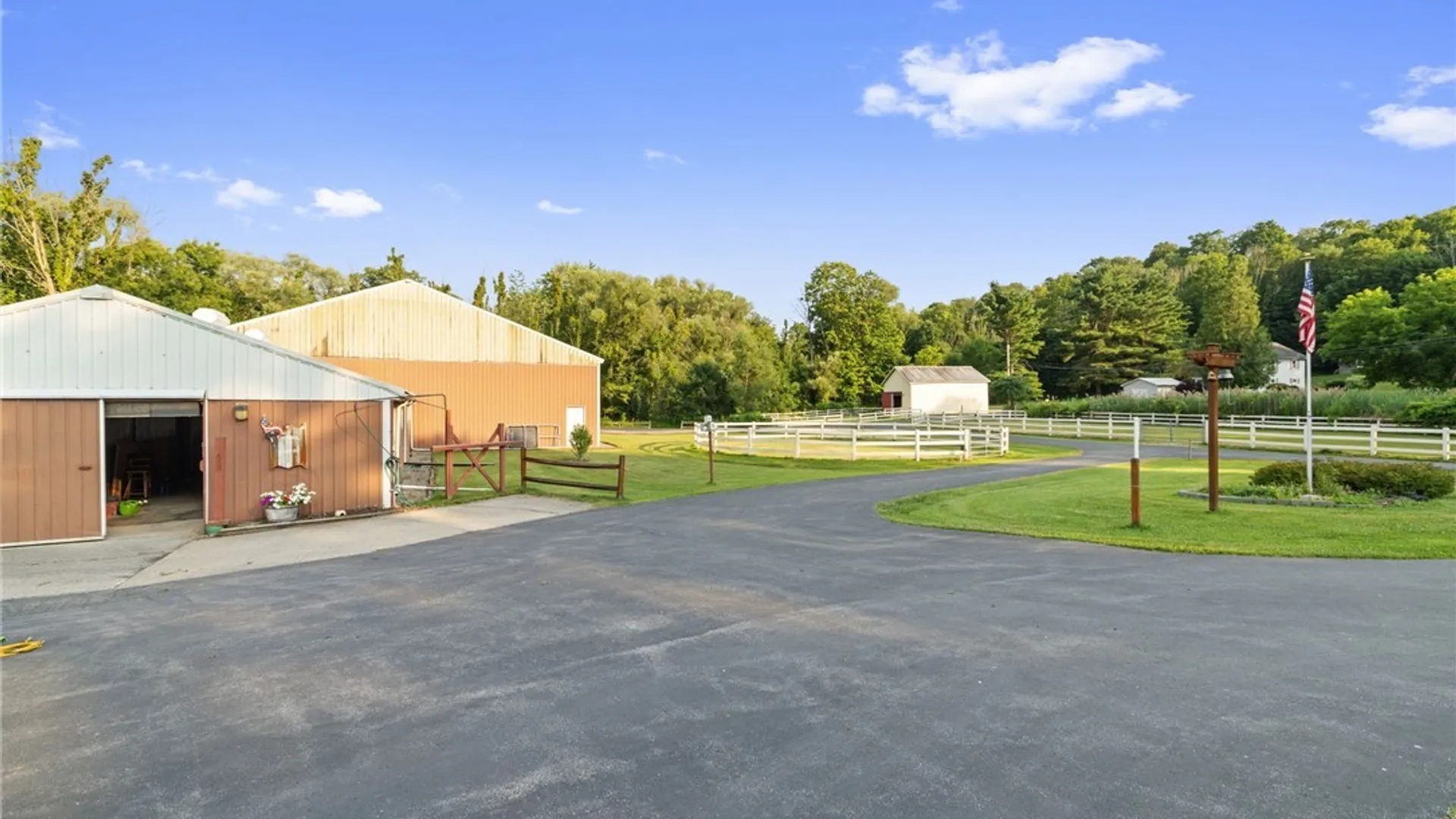 Property at 2177 Canal Road, Camillus, NY 13112 6