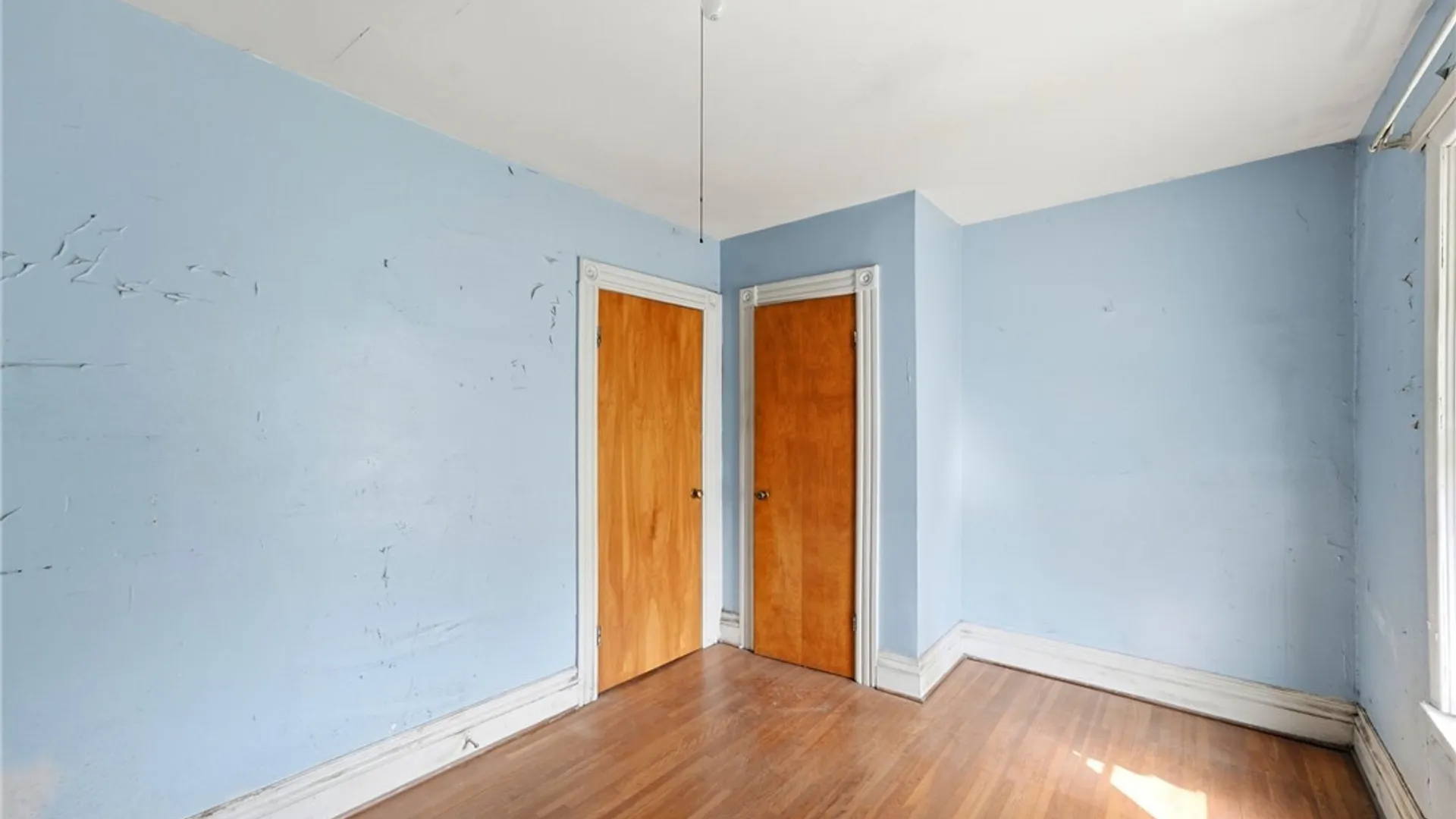 Property at 16 Copeland Place, Buffalo, NY 14207 27