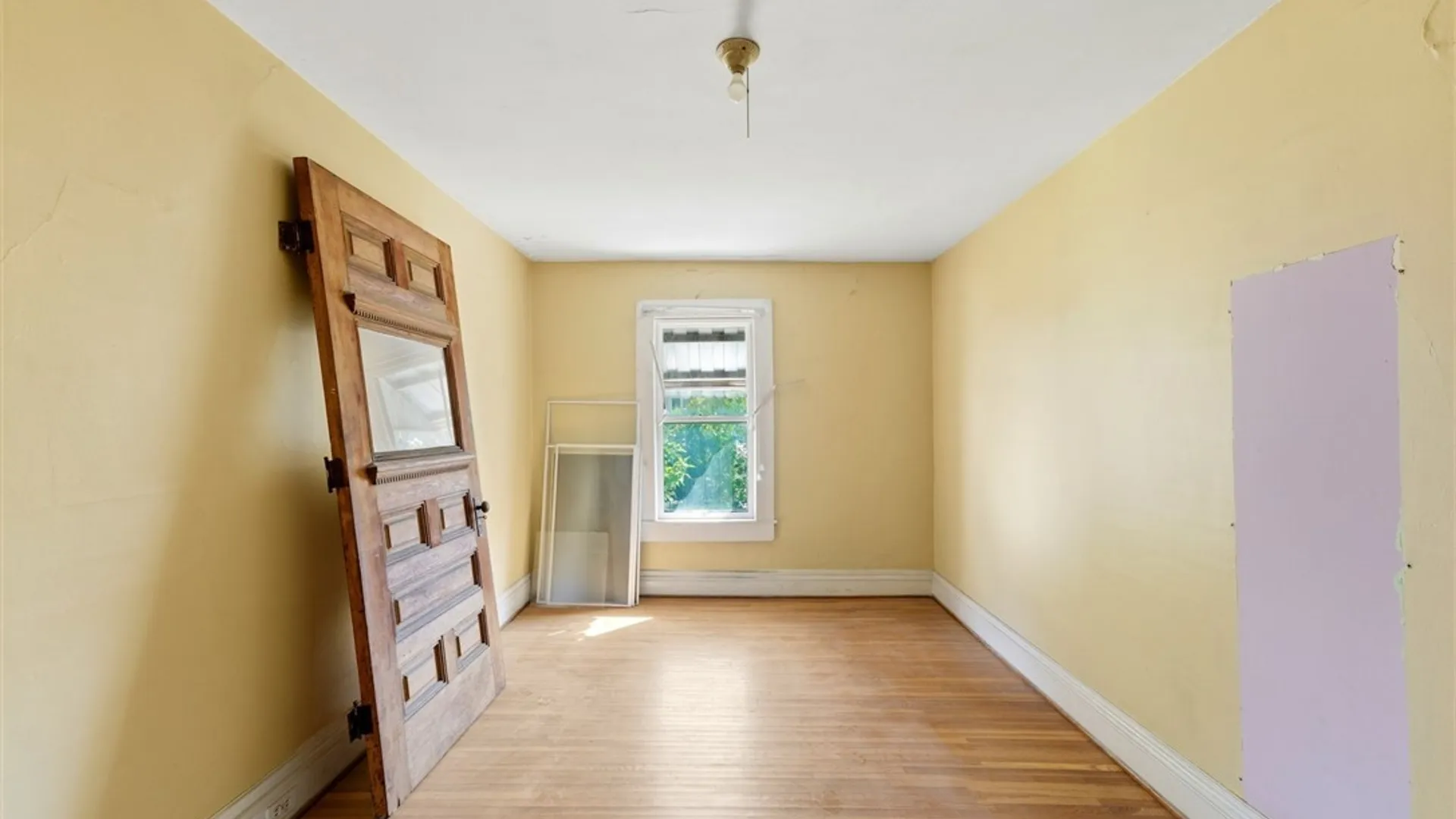 Property at 16 Copeland Place, Buffalo, NY 14207 30