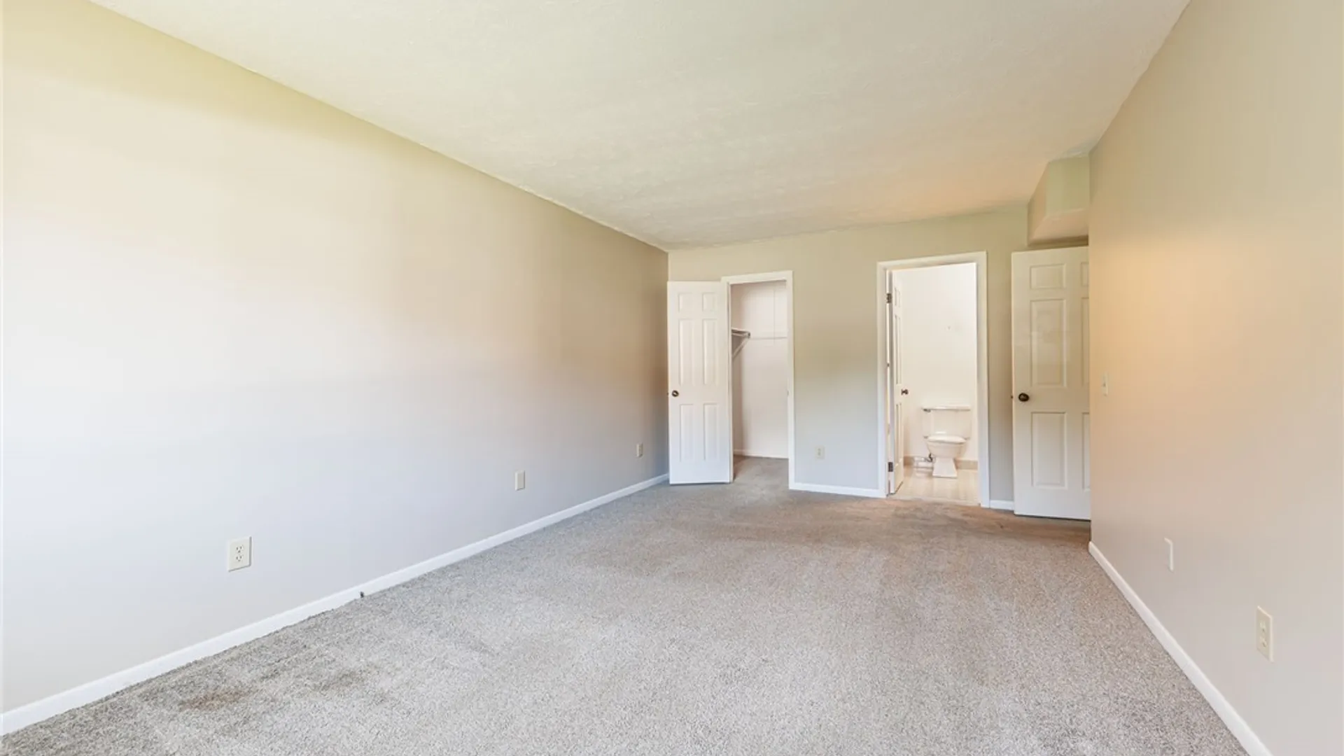 Property at 29-3 Great Wood Court, Perinton, NY 14450 21