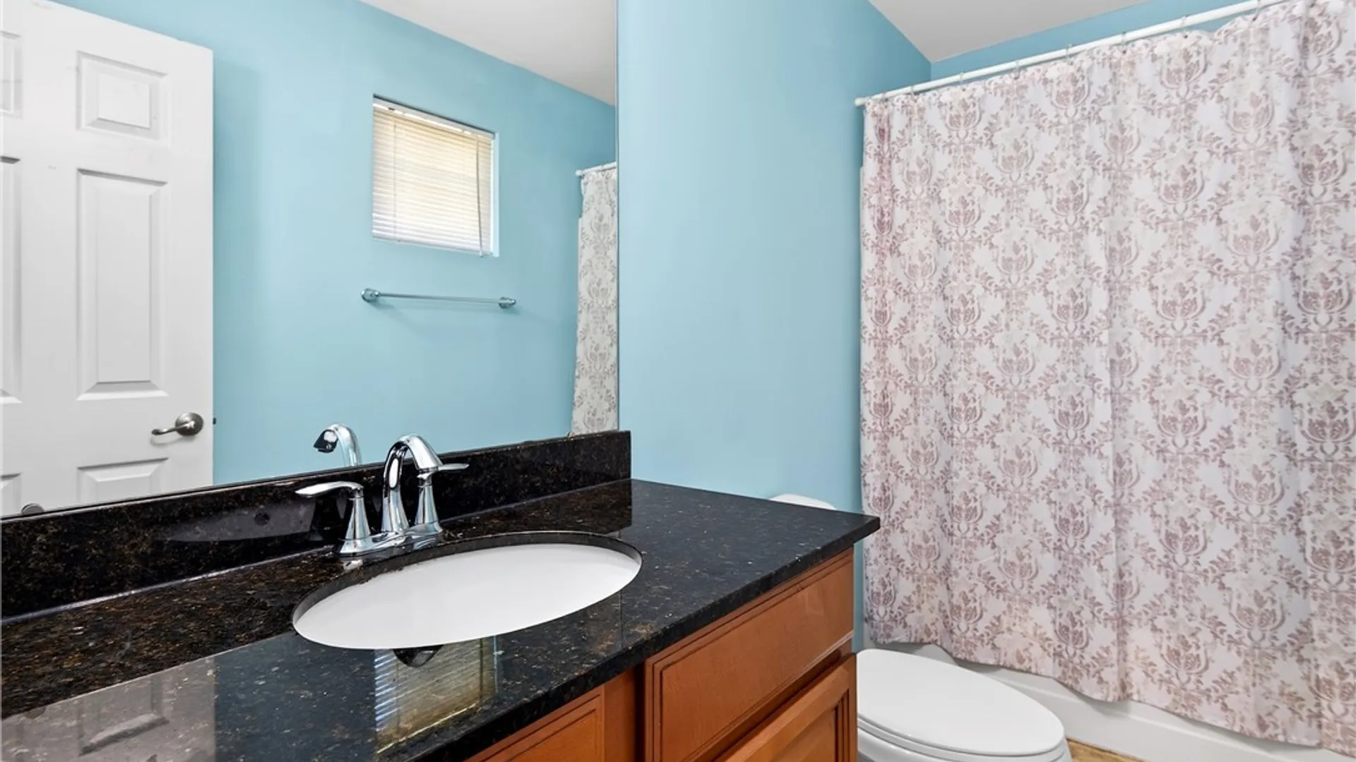 Property at 3 Scooter Lane, Hamburg, NY 14075 23