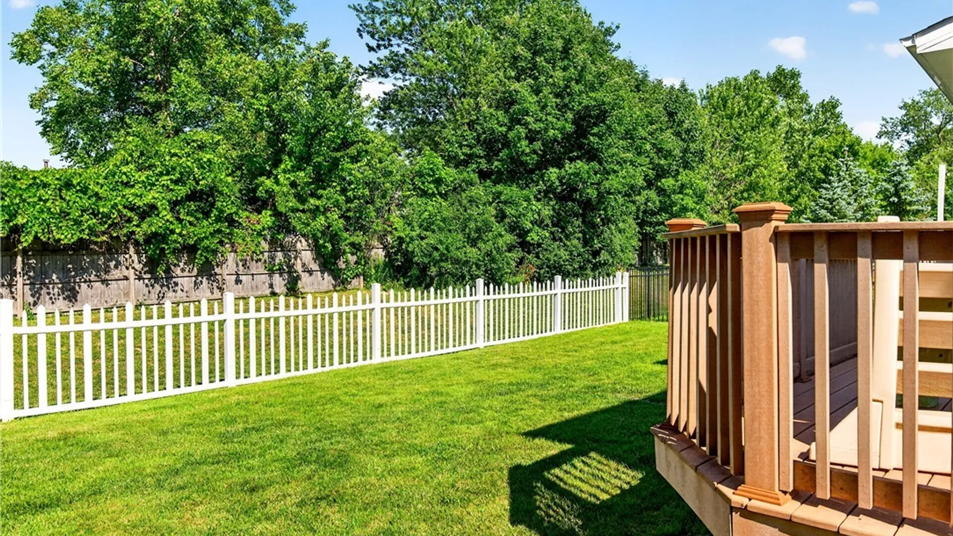 Property at 3 Scooter Lane, Hamburg, NY 14075 31