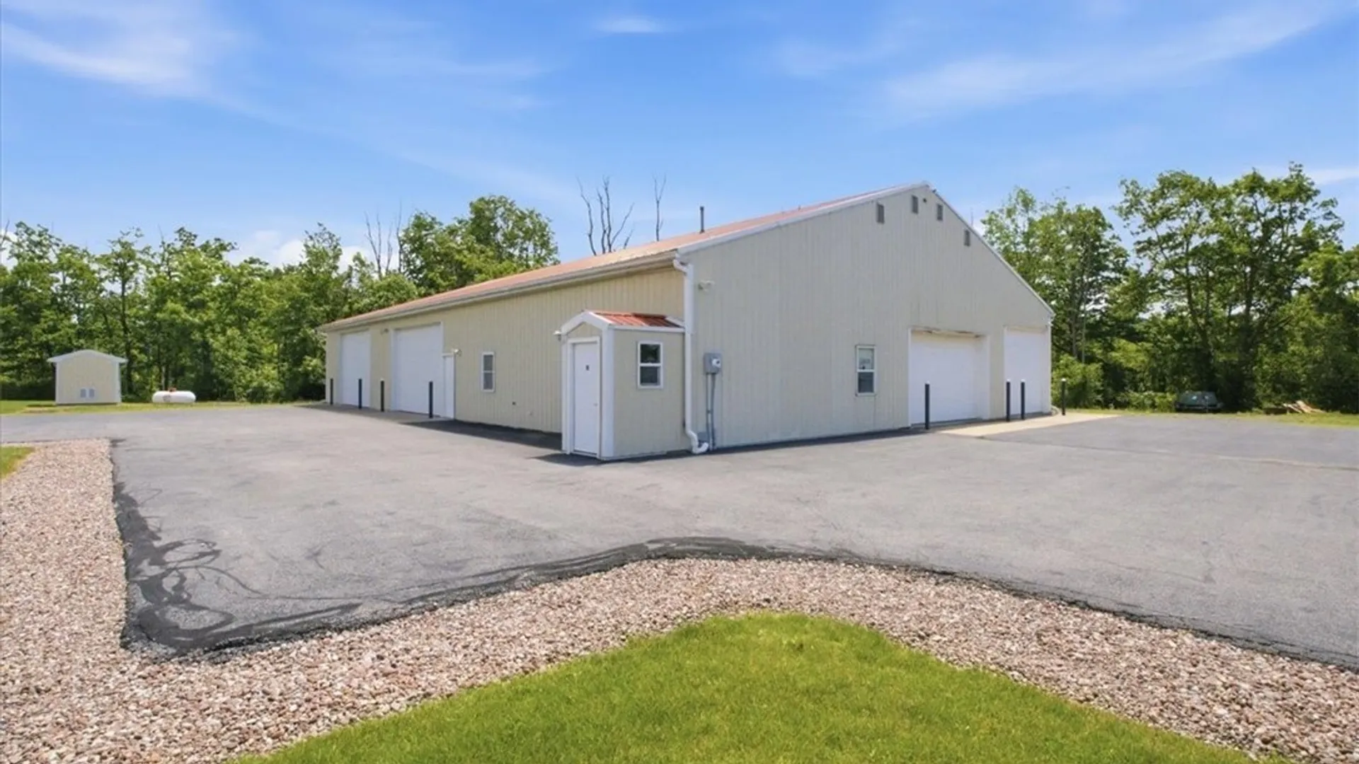Property at 6428 Bartz Road, Lockport Town, NY 14094 33