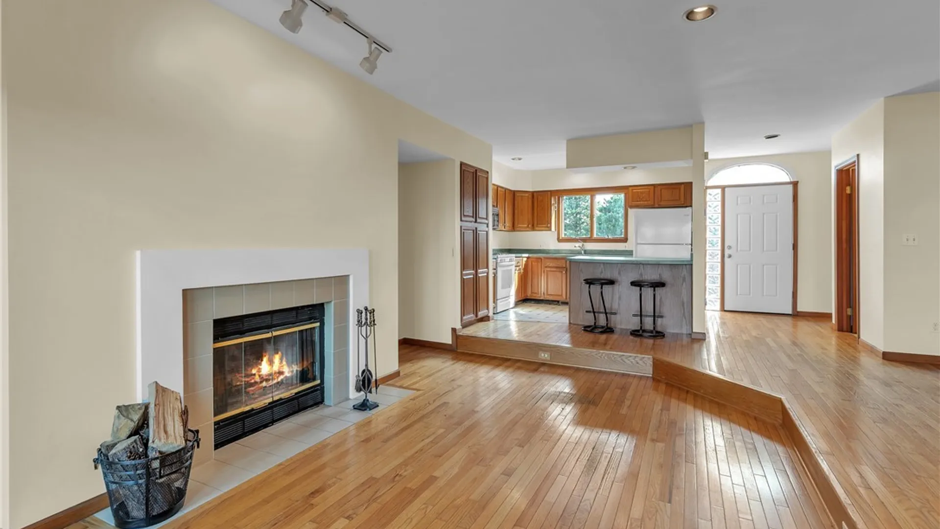 Property at 418 Lakefront Blvd, Buffalo, NY 14202 18