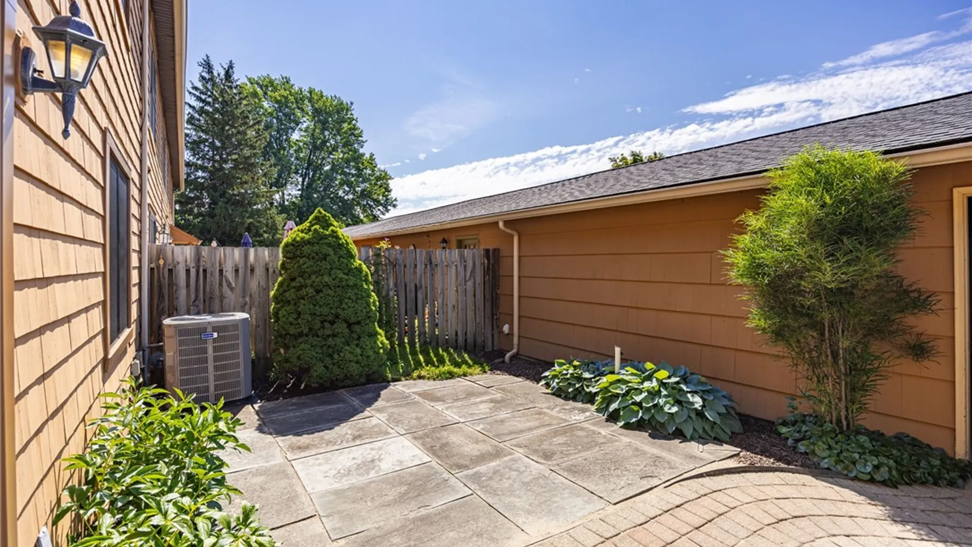 Property at 18 Dunbridge Heights, Perinton, NY 14450 34