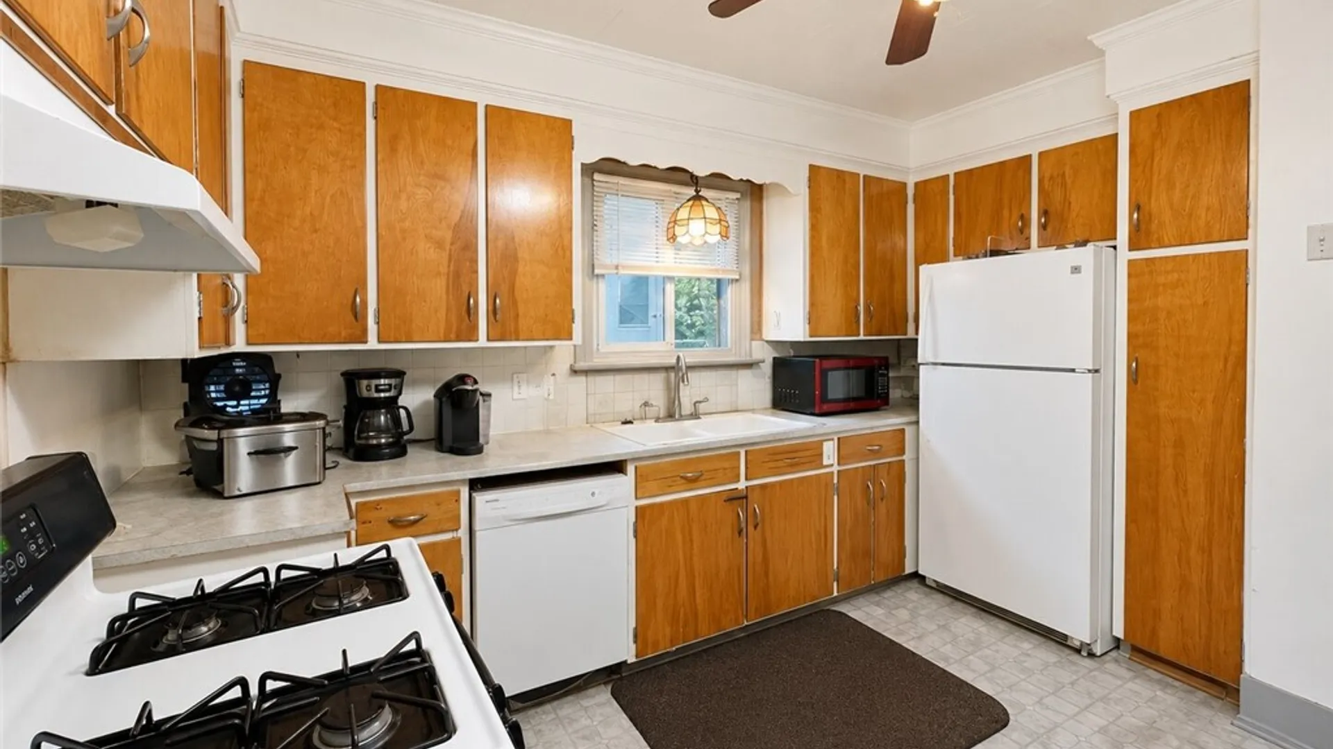 Property at 225 Nichols Street, Rochester, NY 14609 9