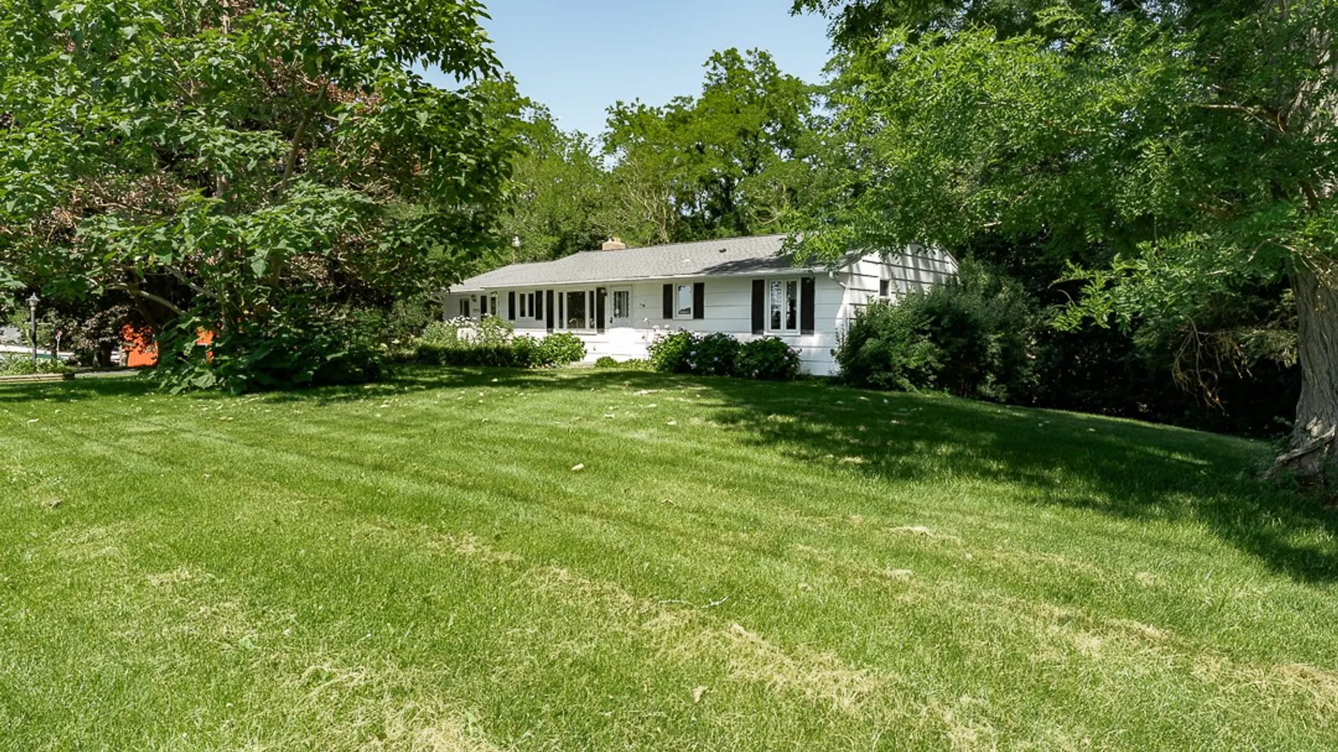 Property at 3992 Canandaigua Rd, Walworth, NY 14568 5