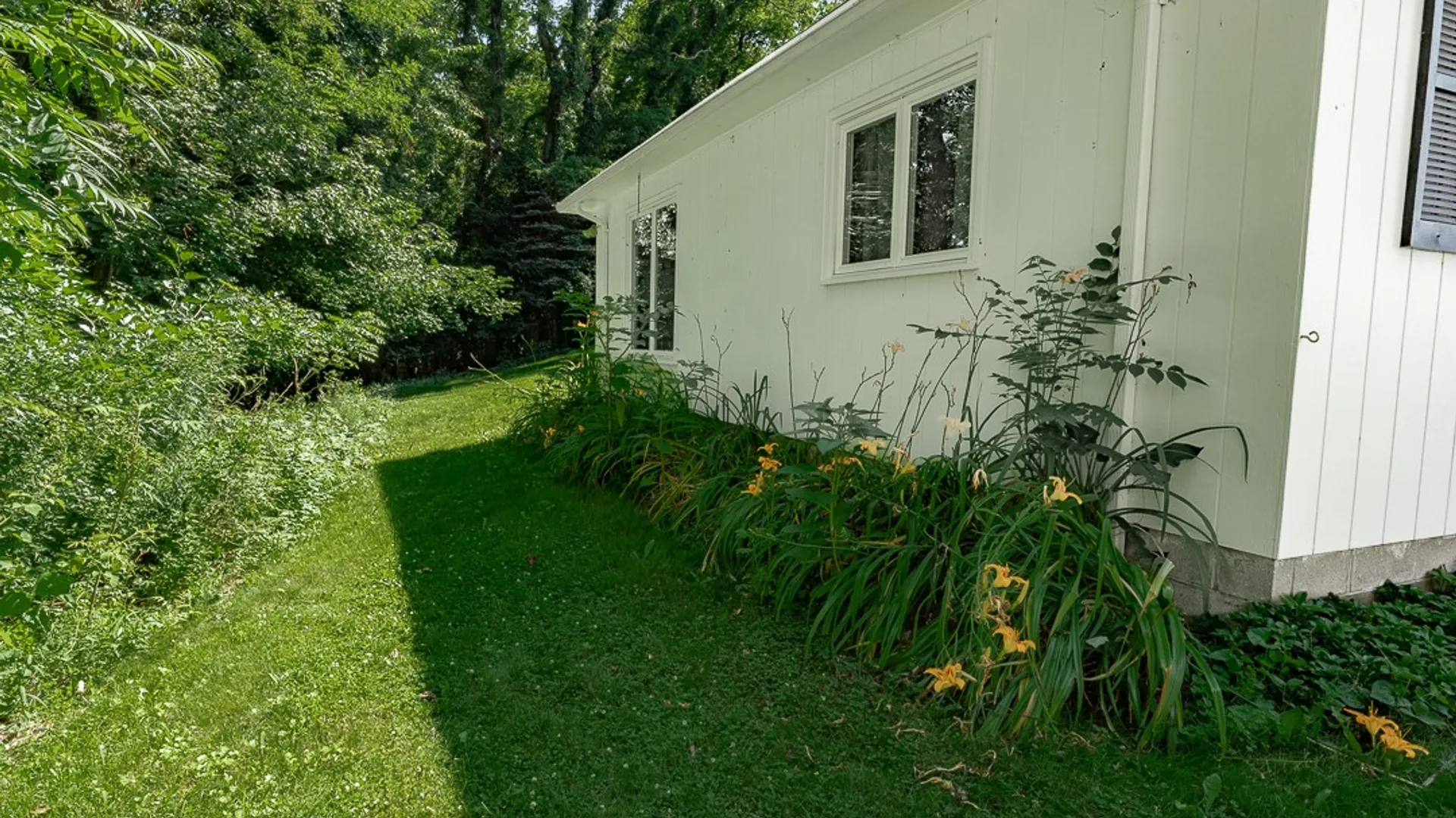 Property at 3992 Canandaigua Rd, Walworth, NY 14568 9