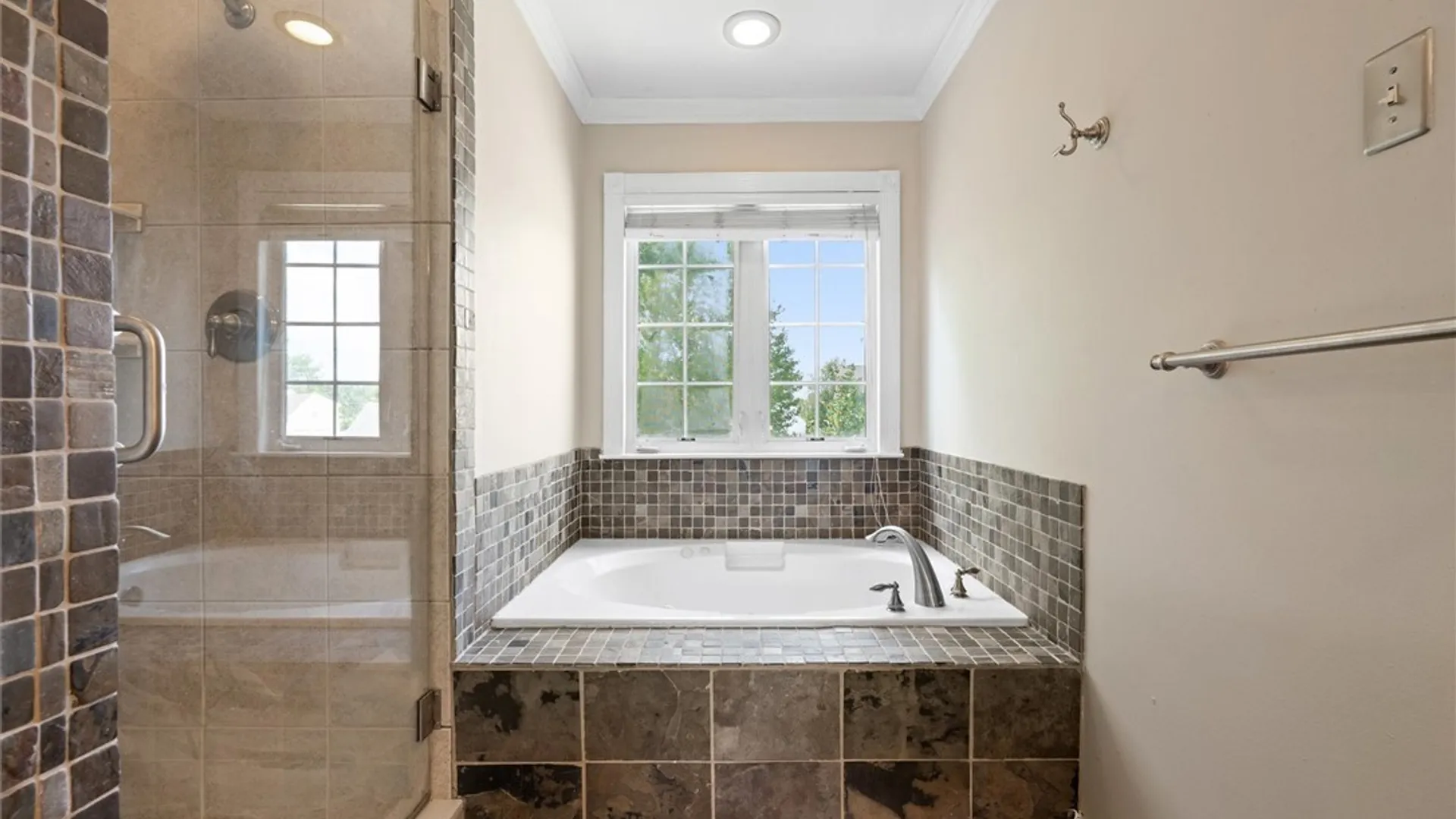 Property at 8605 Lydia Lane, Cicero, NY 13039 26