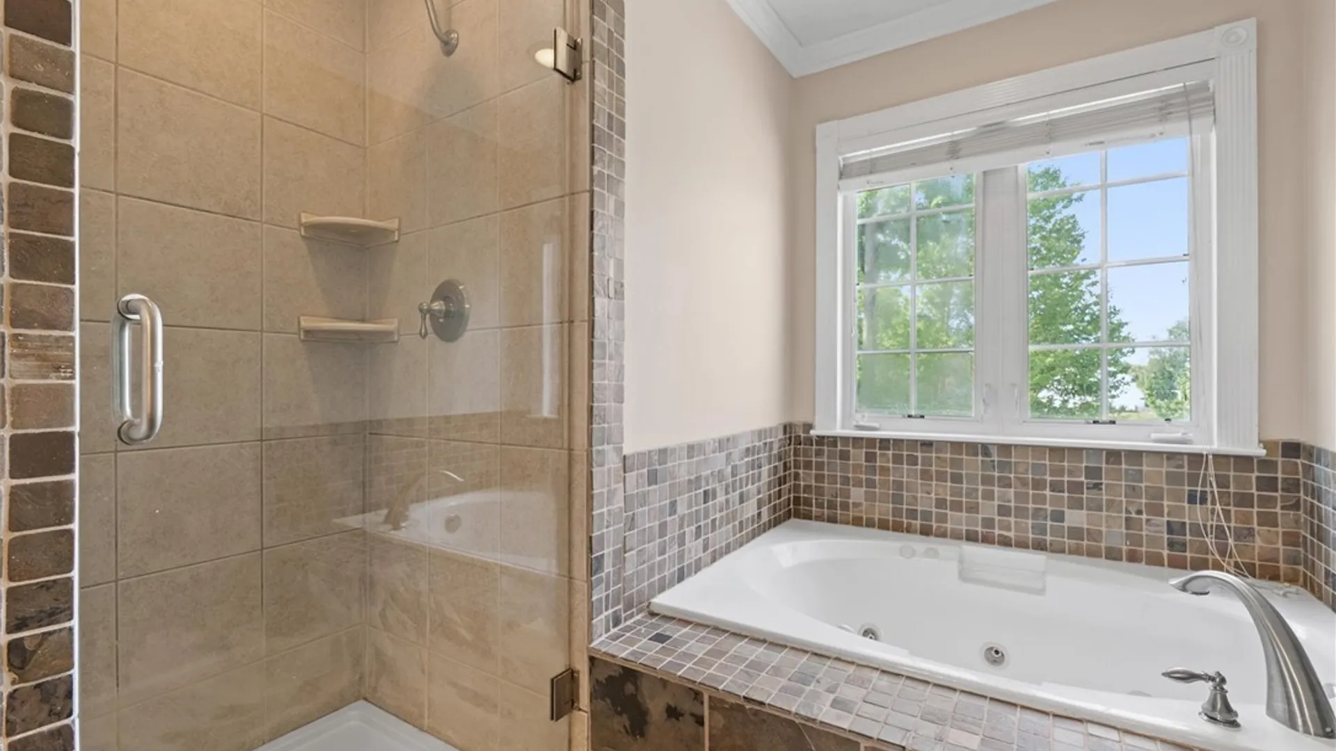 Property at 8605 Lydia Lane, Cicero, NY 13039 28