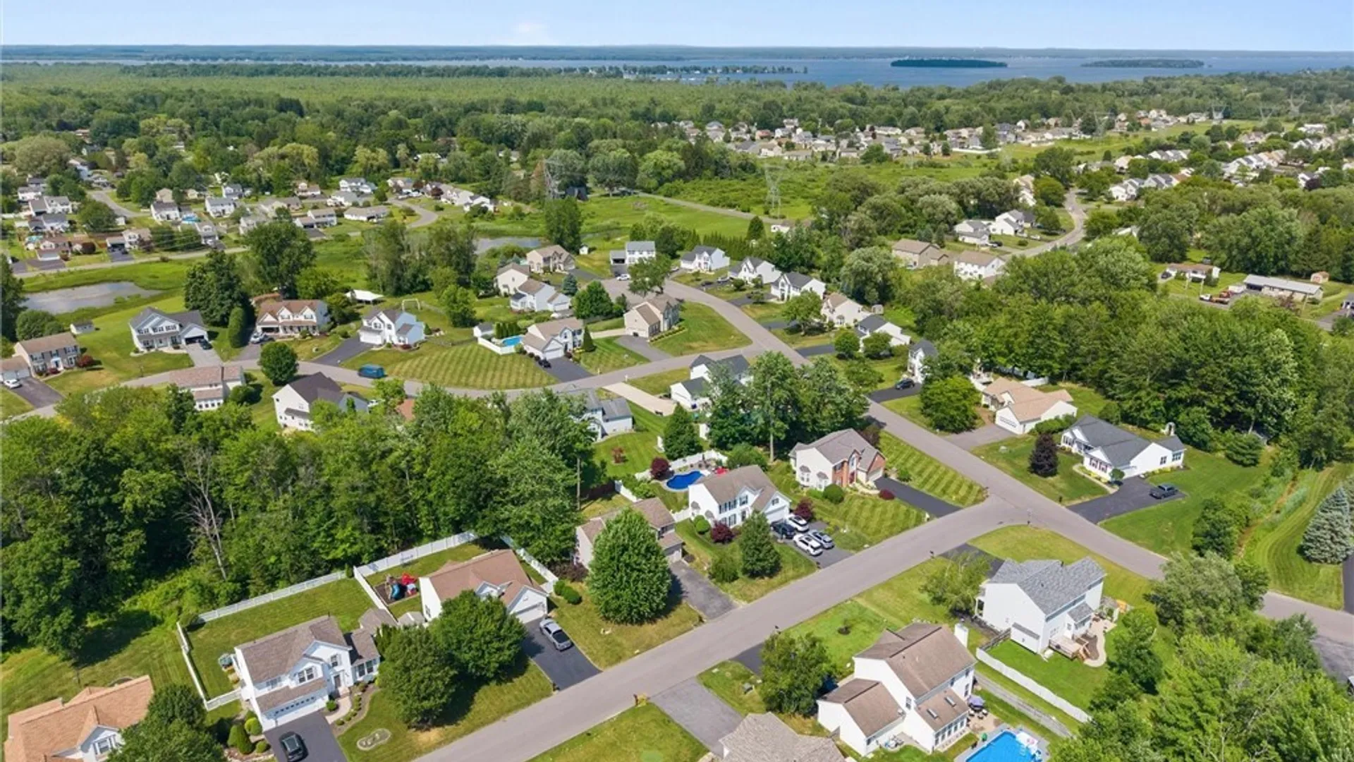 Property at 8605 Lydia Lane, Cicero, NY 13039 41
