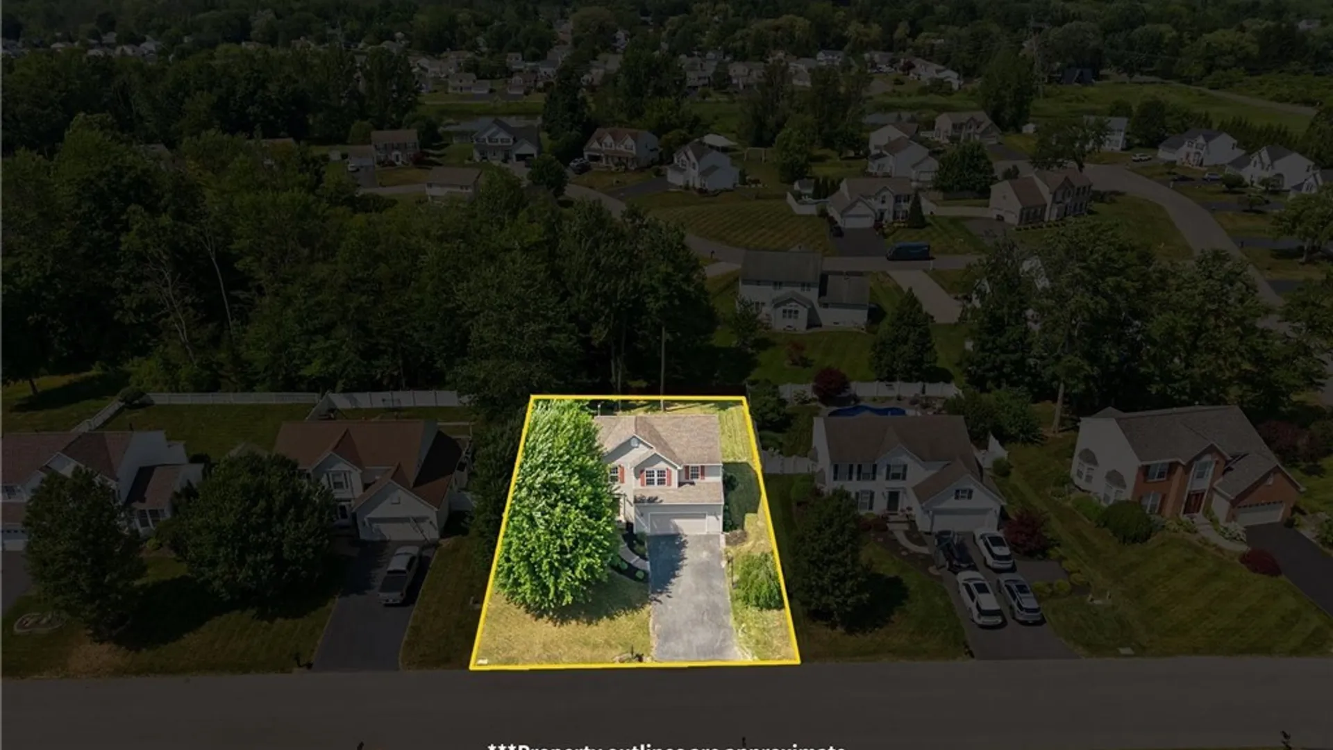 Property at 8605 Lydia Lane, Cicero, NY 13039 44