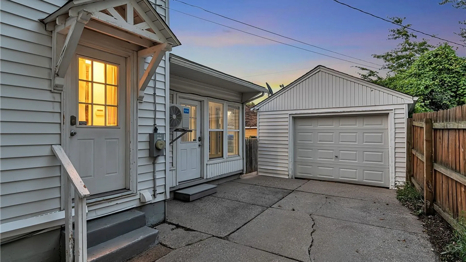 Property at 201 Midland Avenue, Tonawanda, NY 14223 4