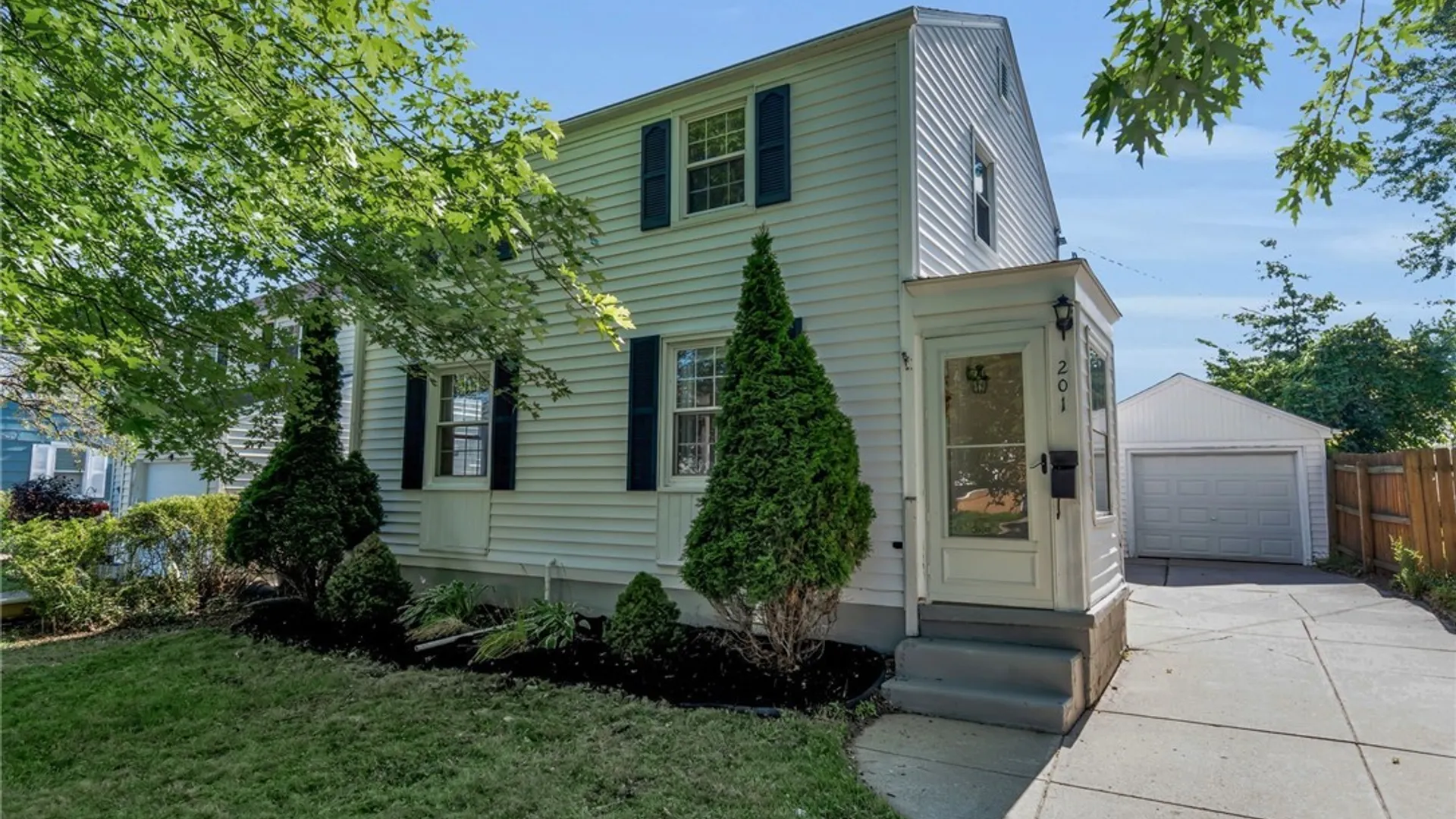 Property at 201 Midland Avenue, Tonawanda, NY 14223 11