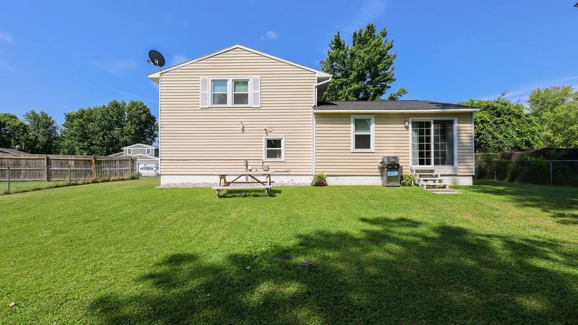 Property at 8038 Candela Lane, Clay, NY 13041 34
