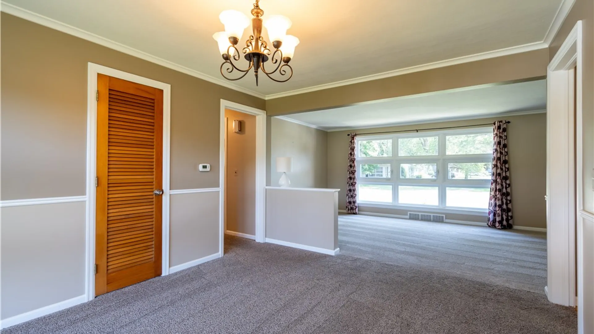 Property at 53 Cedar Lane, Irondequoit, NY 14622 8