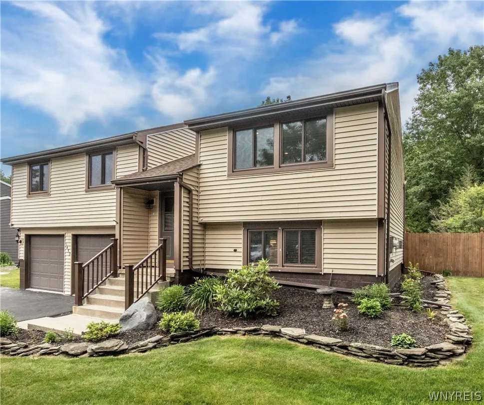 Property at 1452 Darlington Drive, Evans, NY 14047