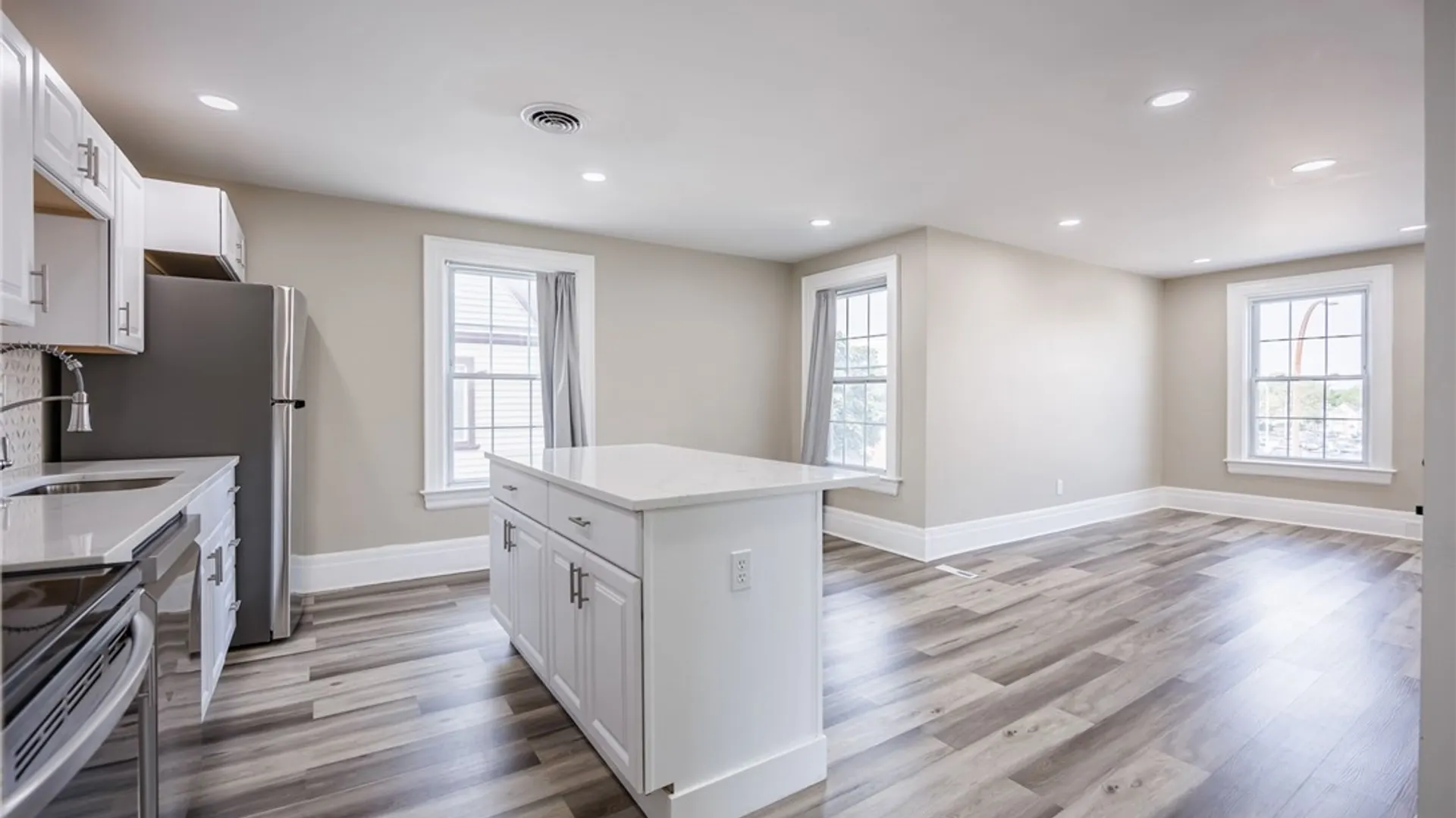 Property at 184 Alexander Street, Rochester, NY 14607 20