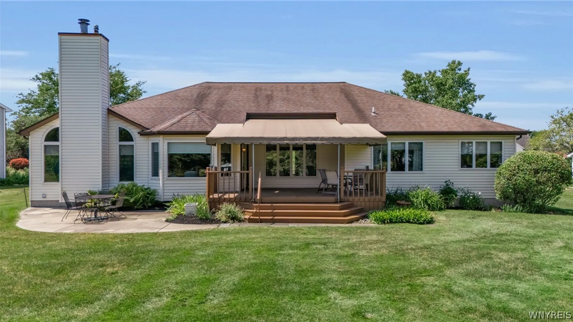 Property at 6195 Blossom Ct, Clarence, NY 14051 42