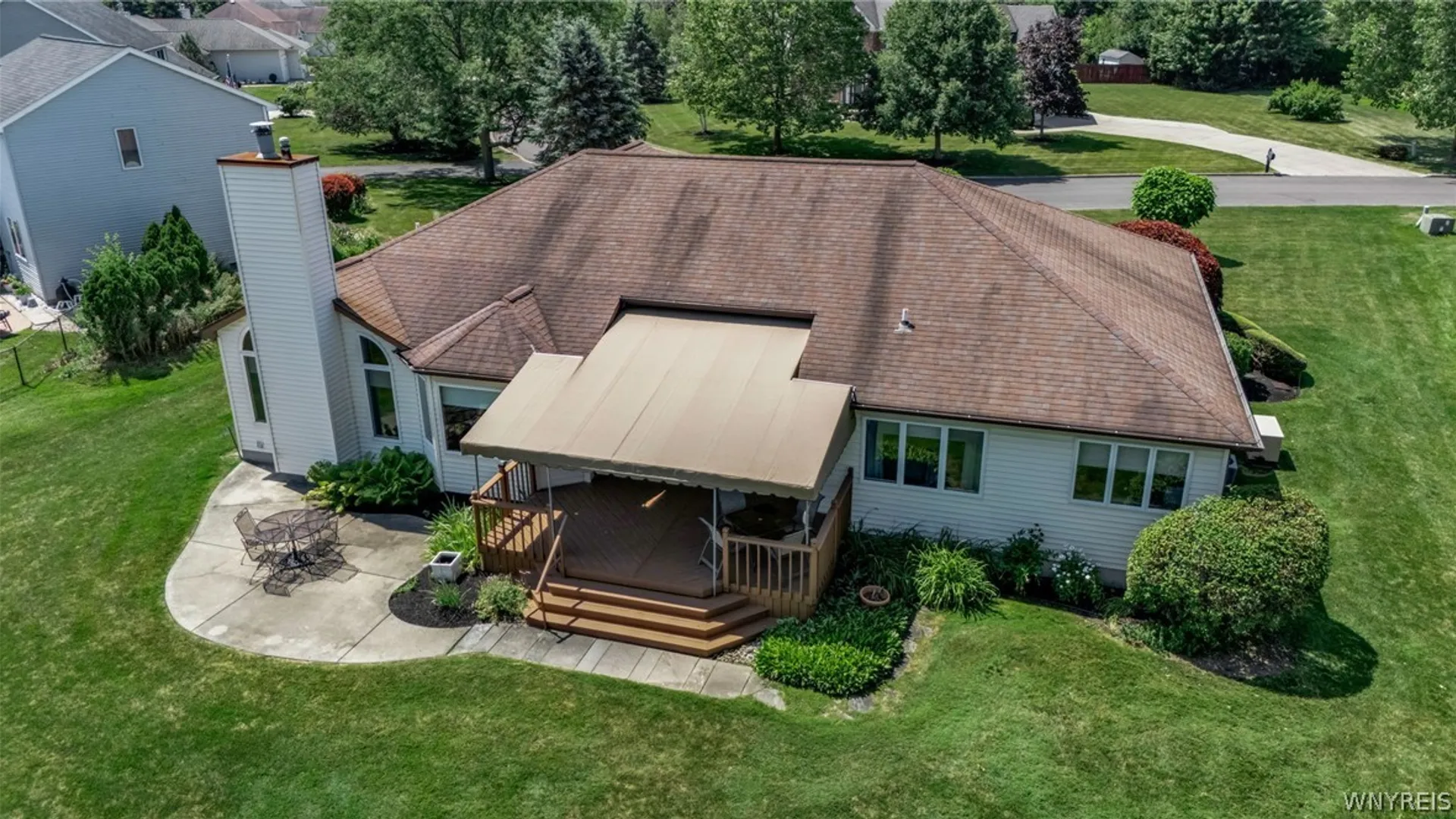Property at 6195 Blossom Ct, Clarence, NY 14051 43