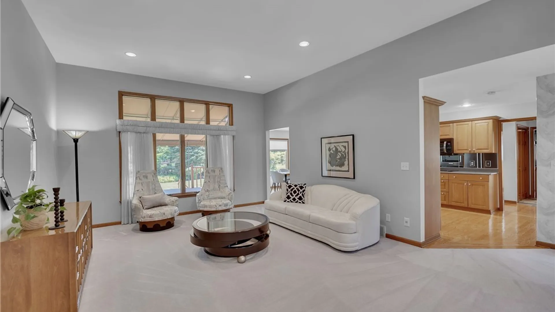 Property at 6195 Blossom Ct, Clarence, NY 14051 8
