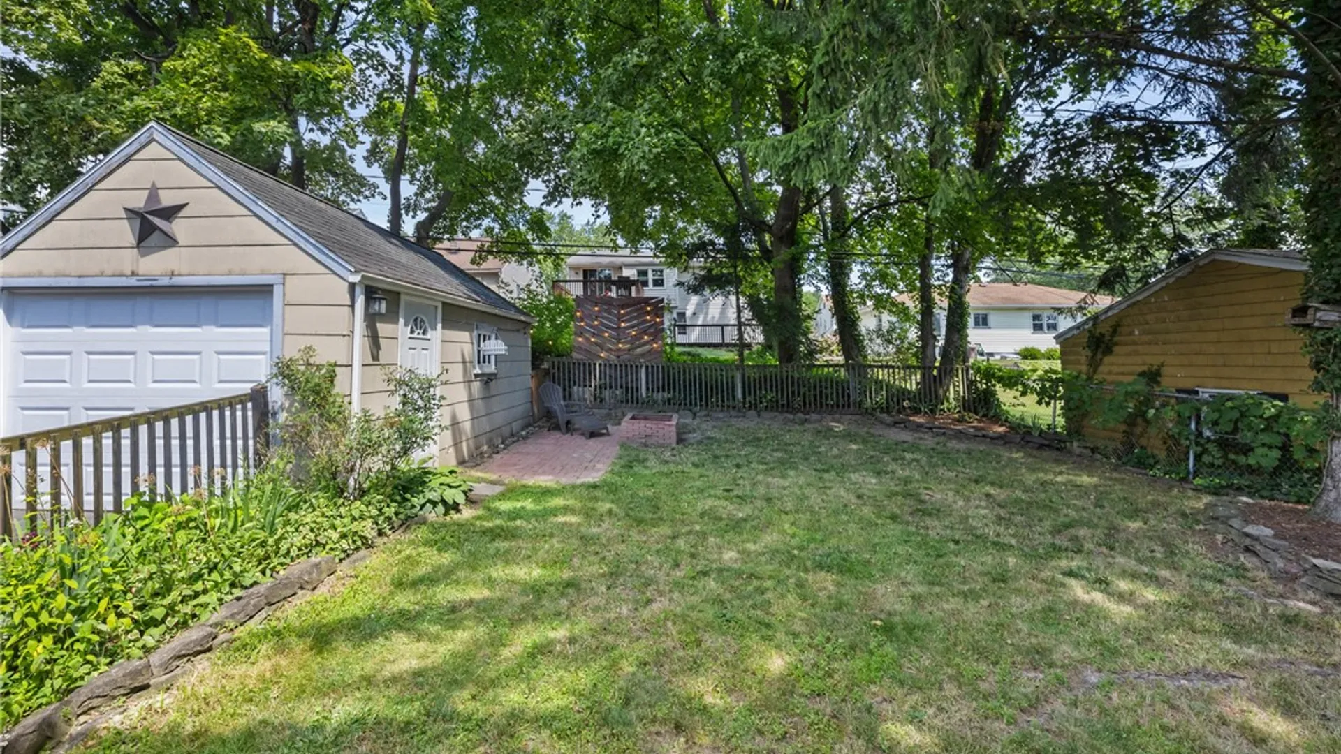Property at 316 Laurelton Road, Irondequoit, NY 14609 40