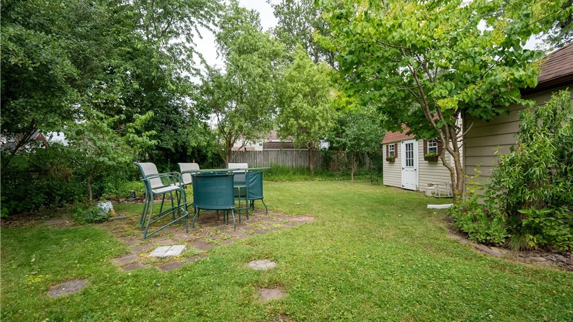 Property at 148 Deumant, Tonawanda, NY 14223 9