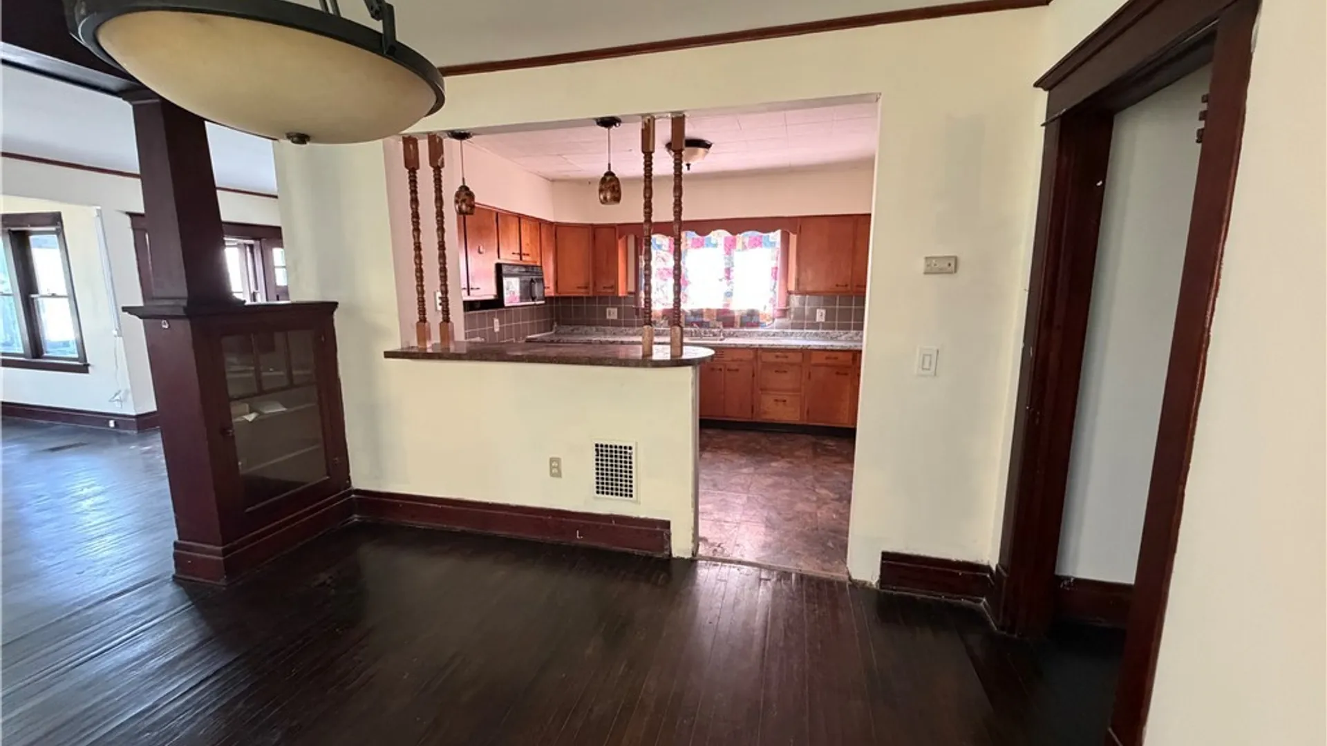 Property at 67 Thornton Ave, Buffalo, NY 14215 11